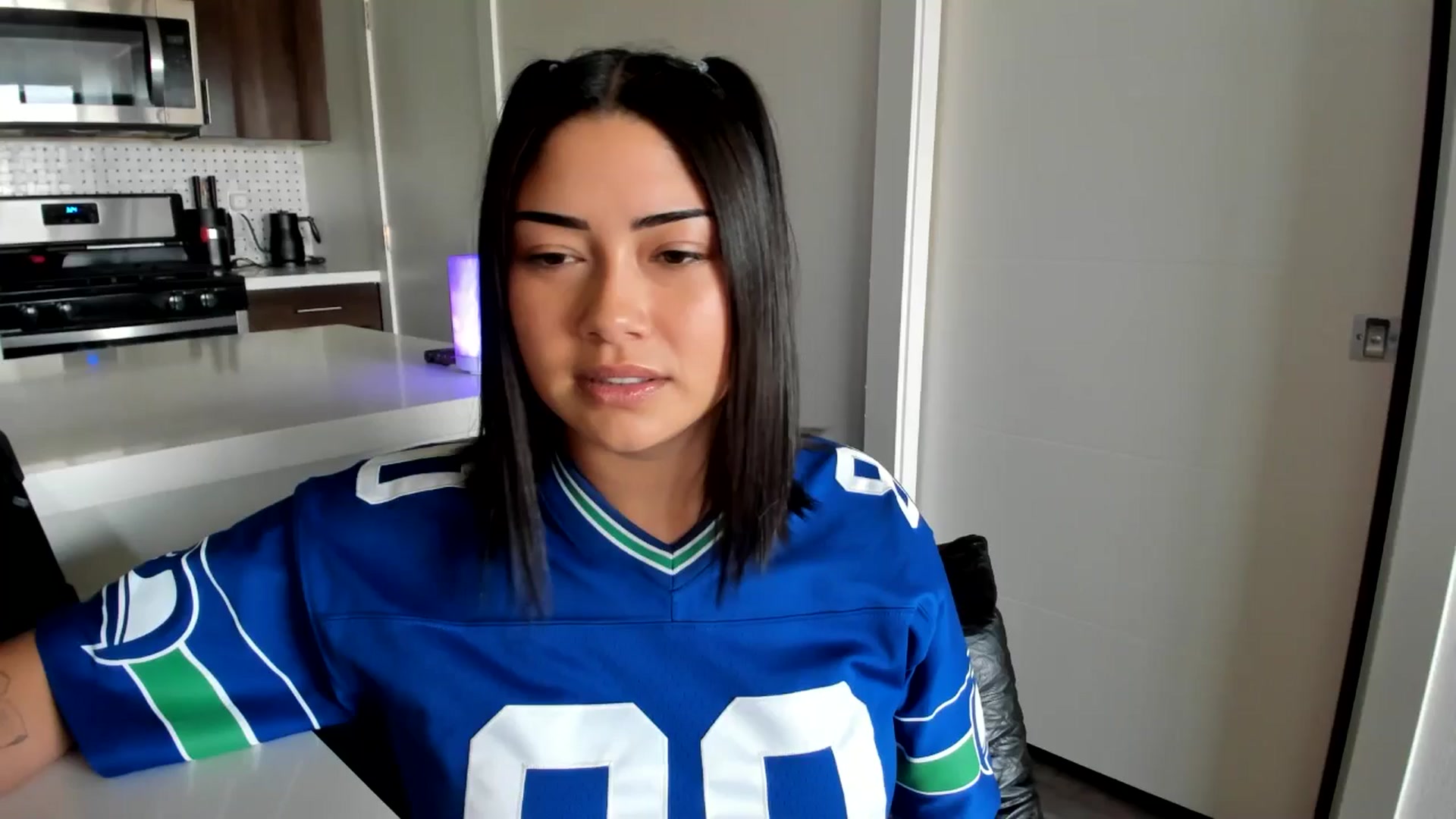 Gallery image thumbnail from YourGoddessLu's myfreecams stream on, 11/17/2025, 01:40 image 10 of 20