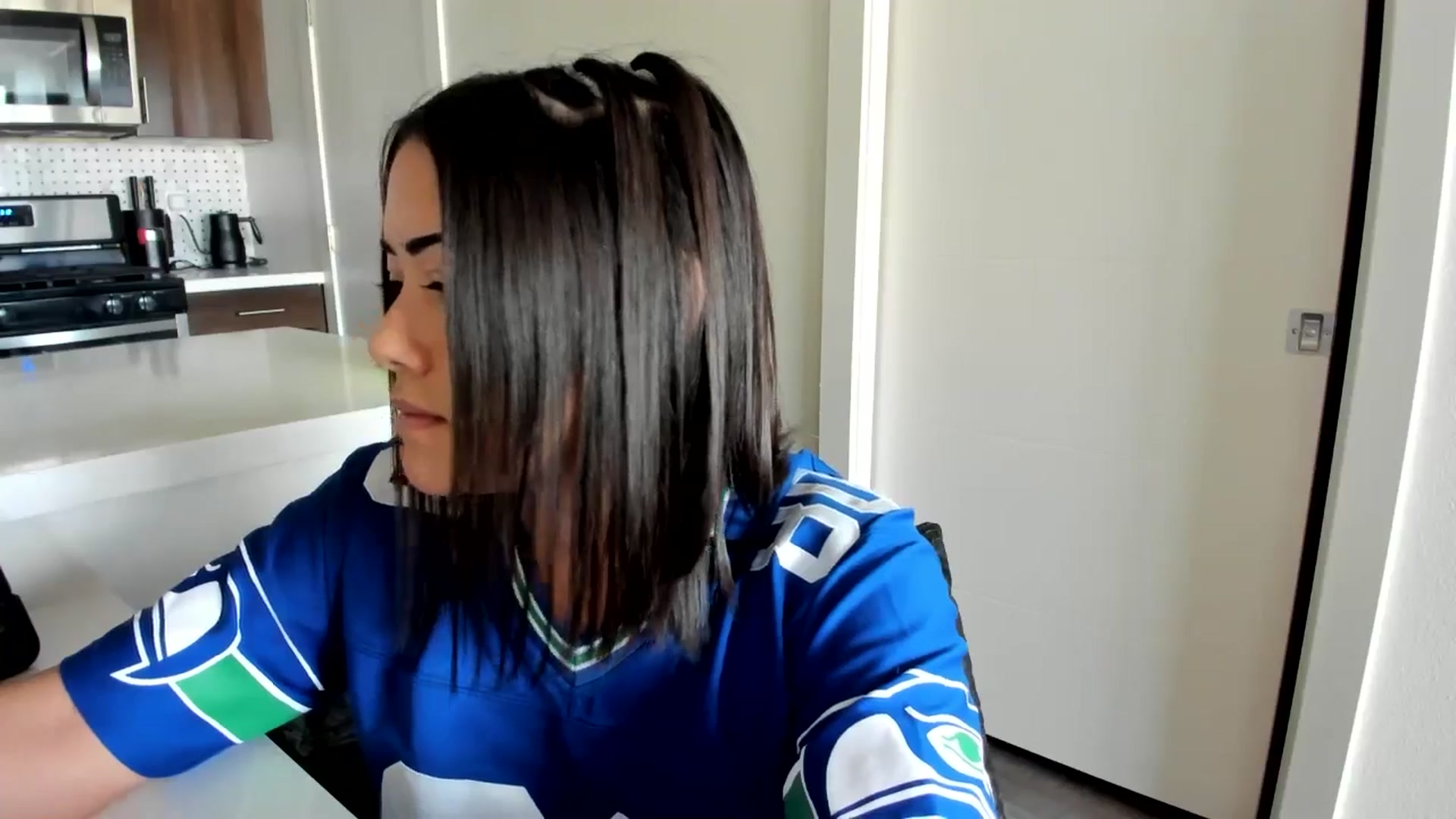 Gallery image thumbnail from YourGoddessLu's myfreecams stream on, 11/17/2025, 01:40 image 9 of 20