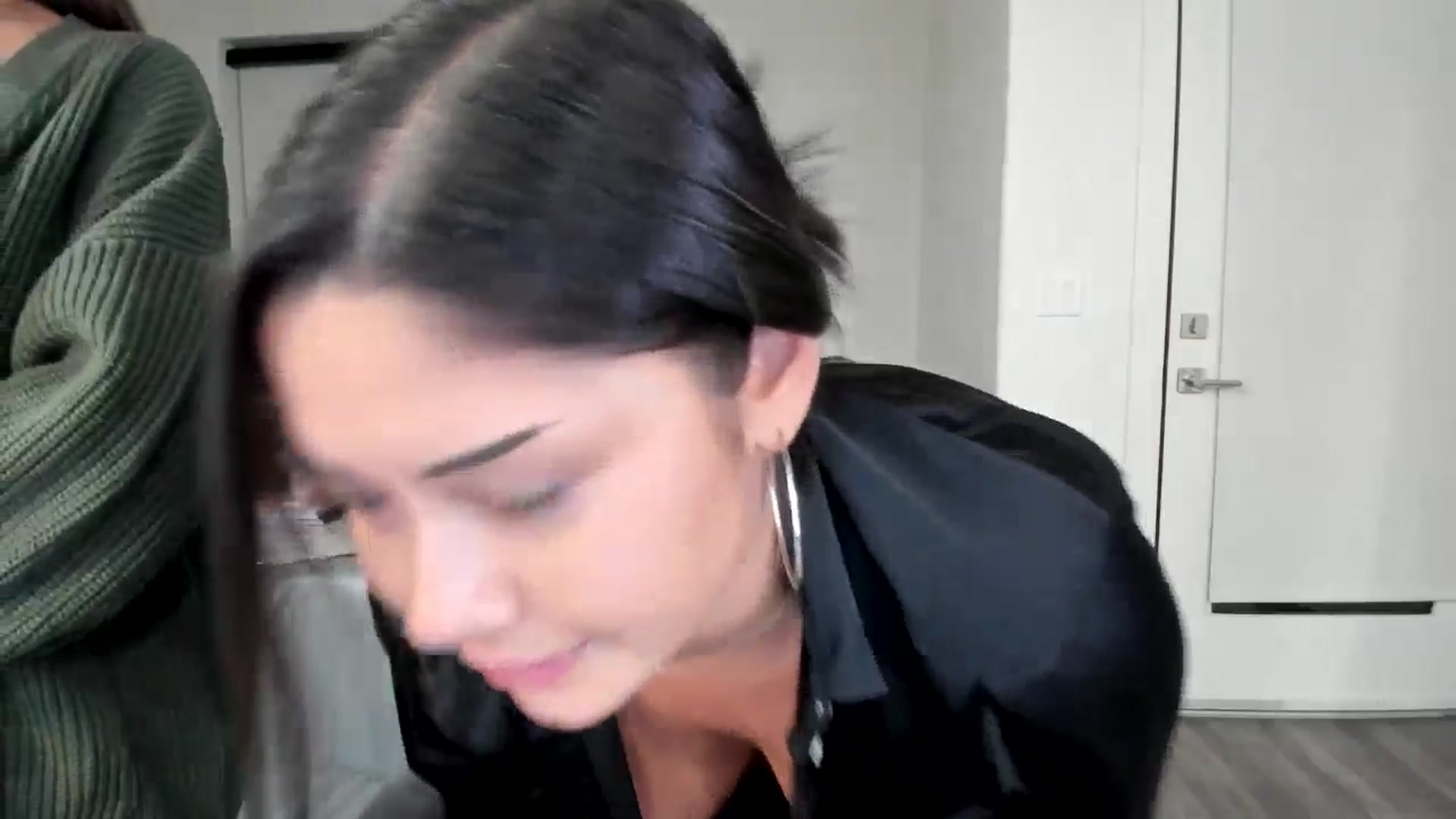 Gallery image thumbnail from YourGoddessLu's myfreecams stream on, 11/18/2025, 04:10 image 3 of 20