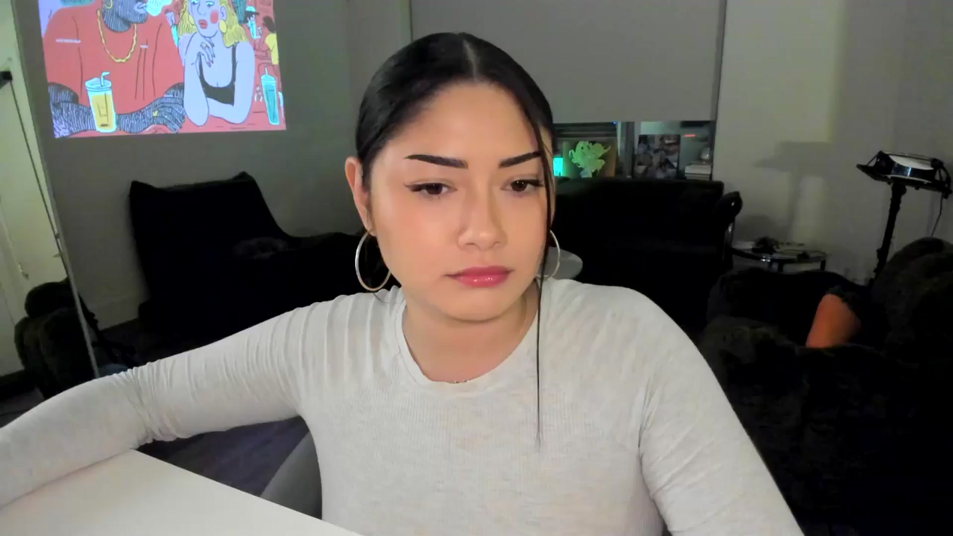 Gallery image thumbnail from YourGoddessLu's myfreecams stream on, 11/23/2025, 05:03 image 1 of 20