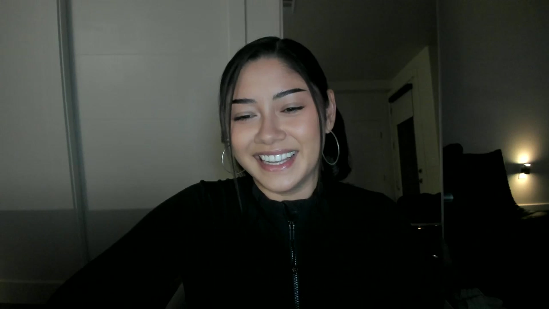 Gallery image thumbnail from YourGoddessLu's myfreecams stream on, 11/26/2025, 01:40 image 11 of 20
