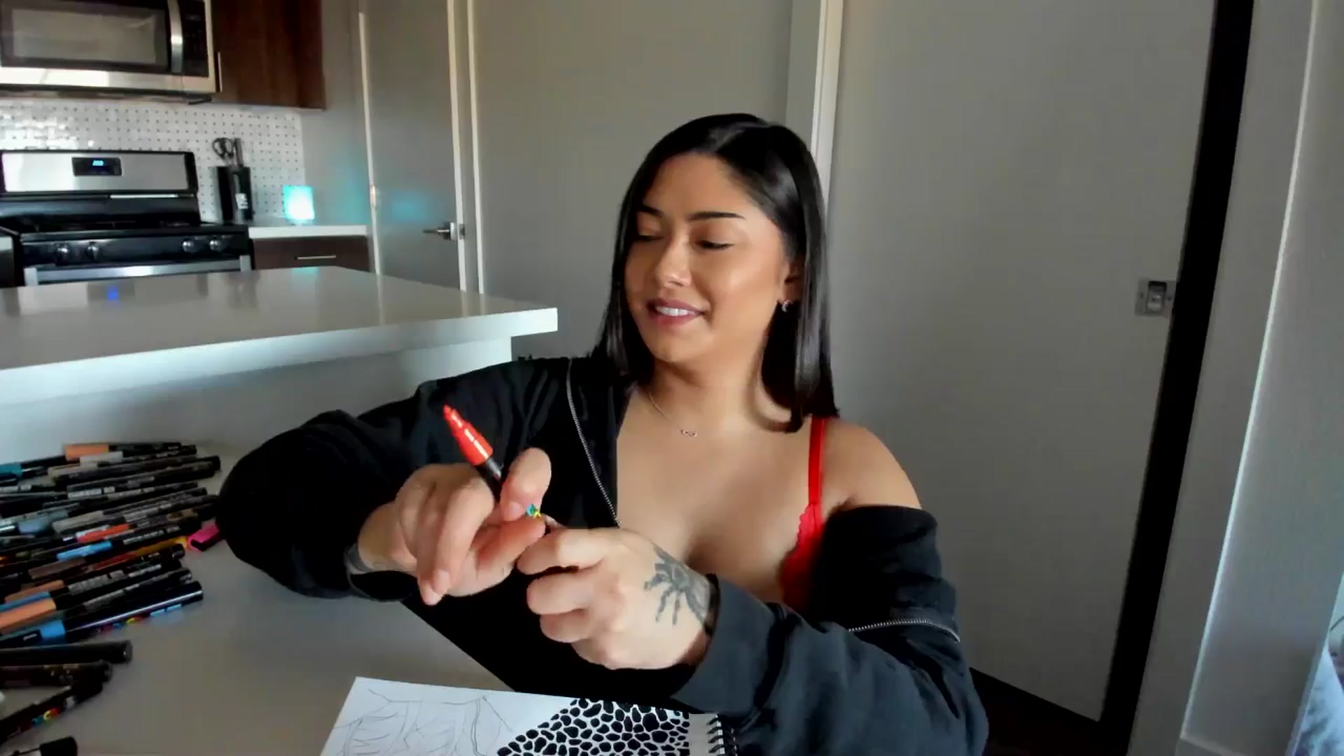 Gallery image thumbnail from YourGoddessLu's myfreecams stream on, 11/27/2025, 22:23 image 11 of 20
