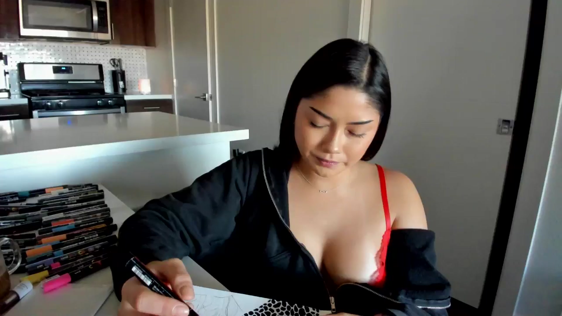 Gallery image thumbnail from YourGoddessLu's myfreecams stream on, 11/27/2025, 22:23 image 1 of 20
