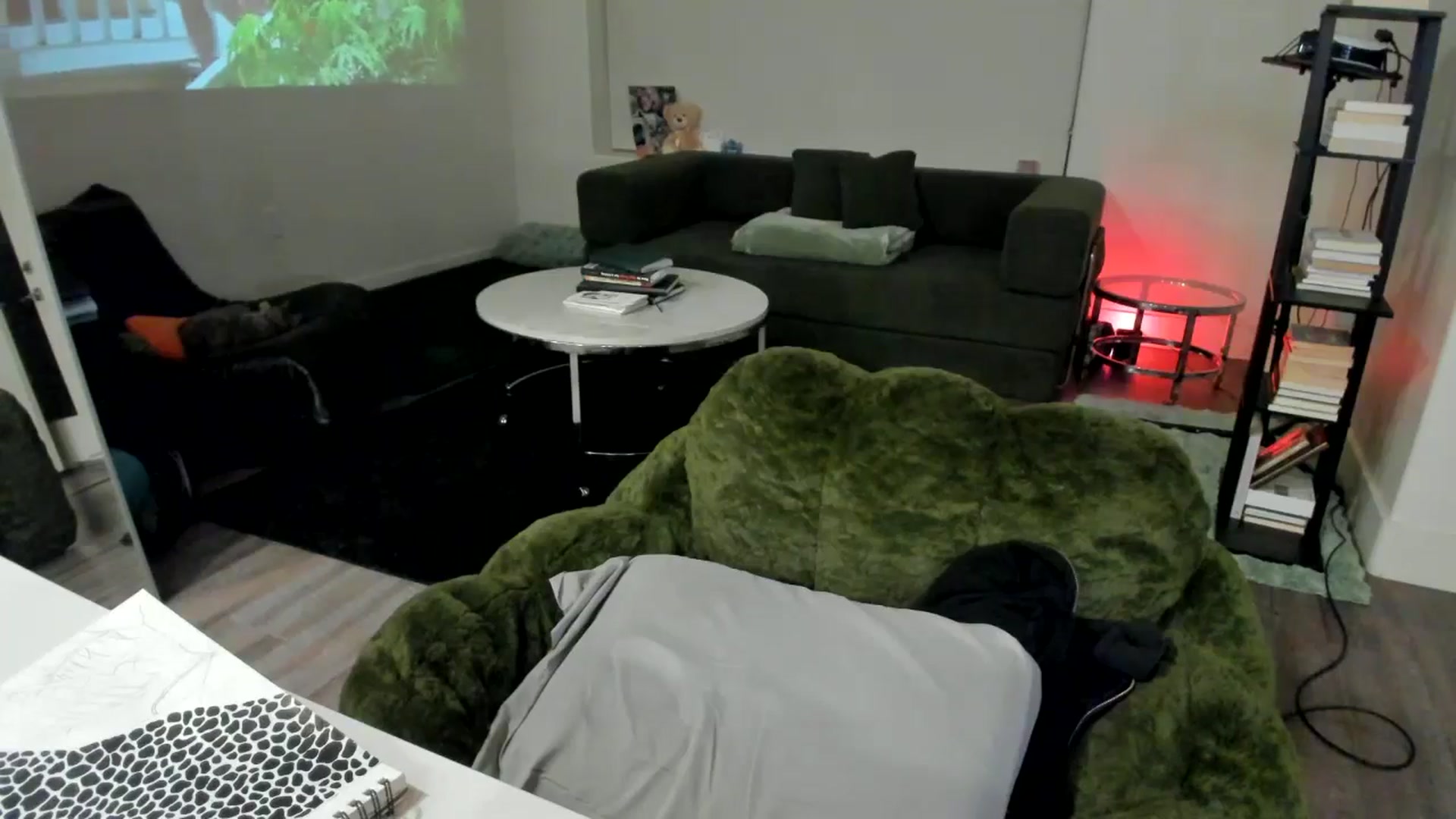 Gallery image thumbnail from YourGoddessLu's myfreecams stream on, 11/28/2025, 07:34 image 6 of 20