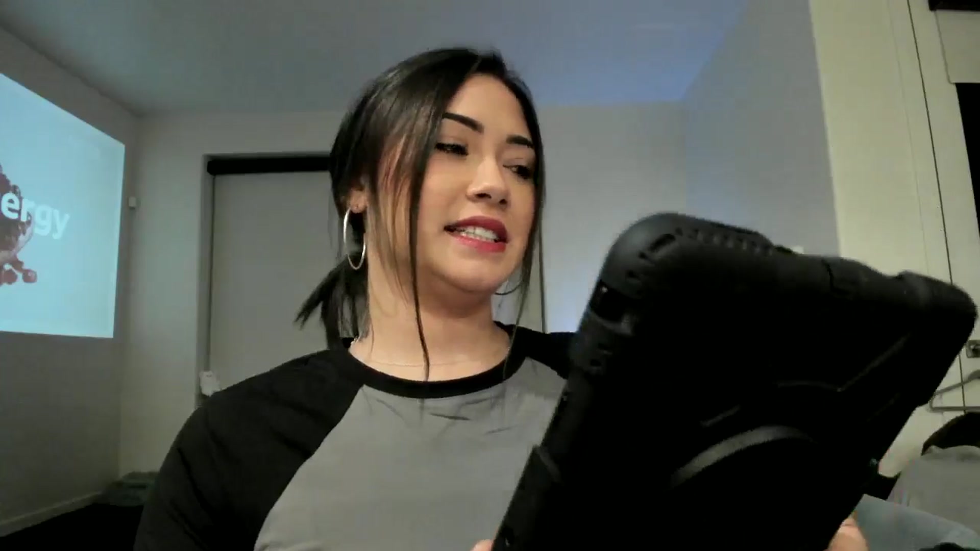 Gallery image thumbnail from YourGoddessLu's myfreecams stream on, 12/12/2025, 06:22 image 7 of 20