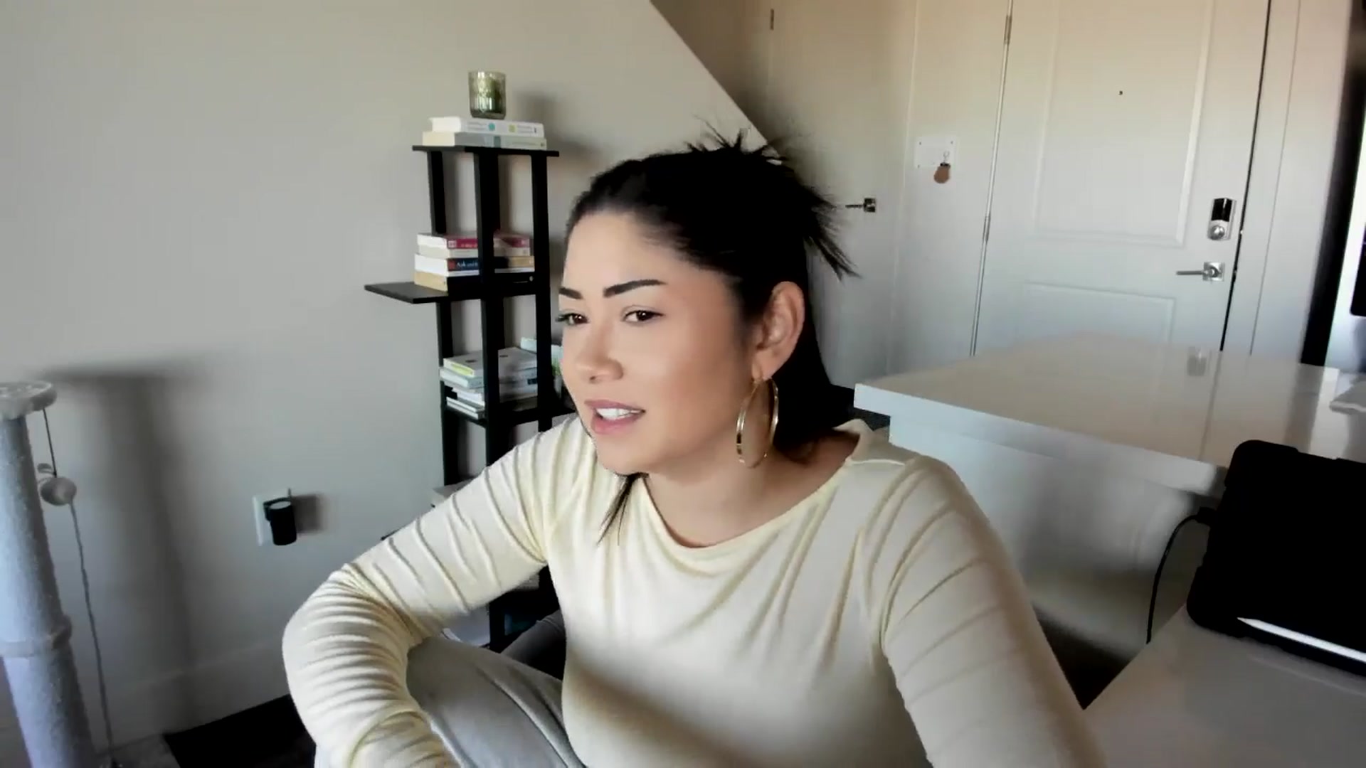 Gallery image thumbnail from YourGoddessLu's myfreecams stream on, 12/16/2025, 23:05 image 8 of 20