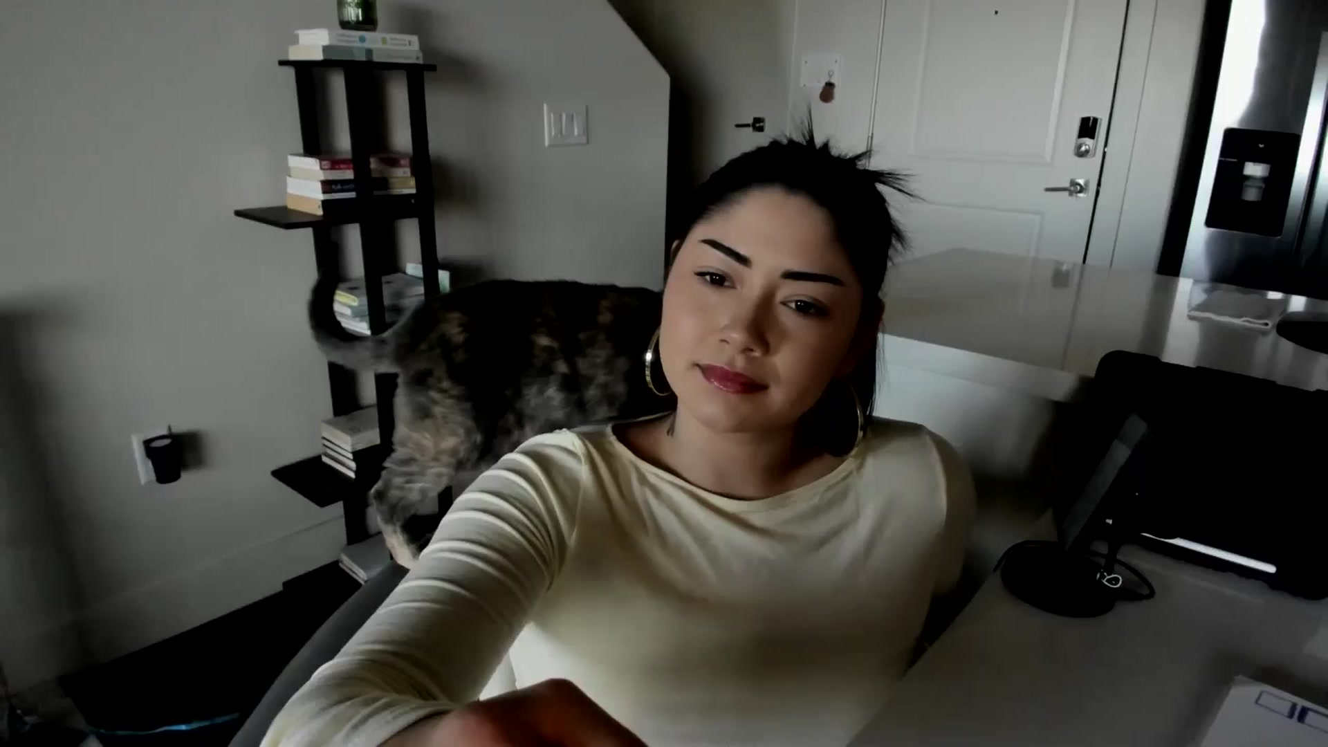 Gallery image thumbnail from YourGoddessLu's myfreecams stream on, 12/16/2025, 23:22 image 17 of 20