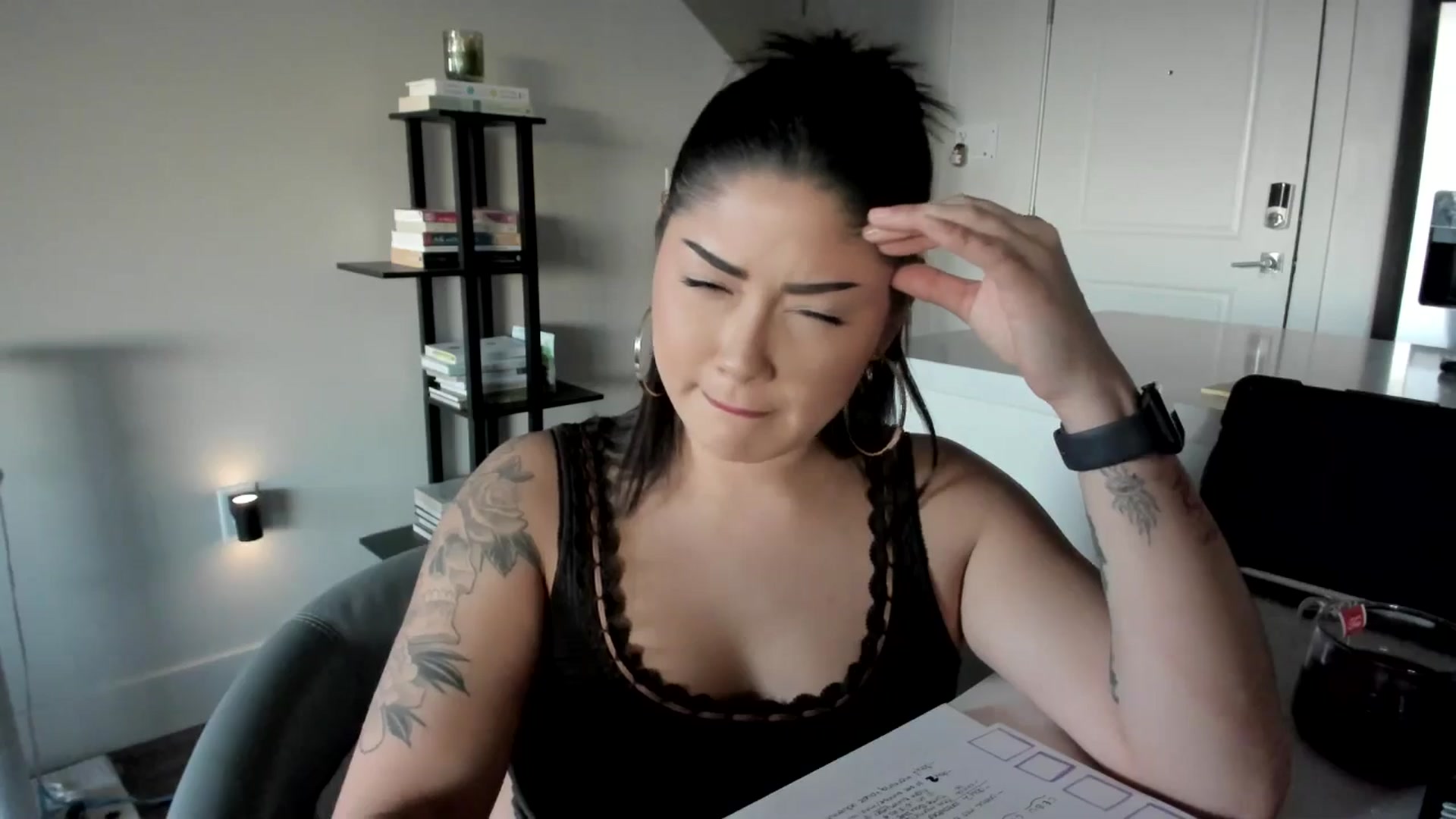 Gallery image thumbnail from YourGoddessLu's myfreecams stream on, 12/18/2025, 24:18 image 20 of 20