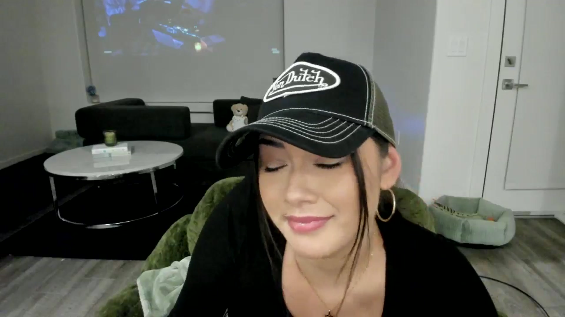 Gallery image thumbnail from YourGoddessLu's myfreecams stream on, 12/22/2025, 02:06 image 6 of 20