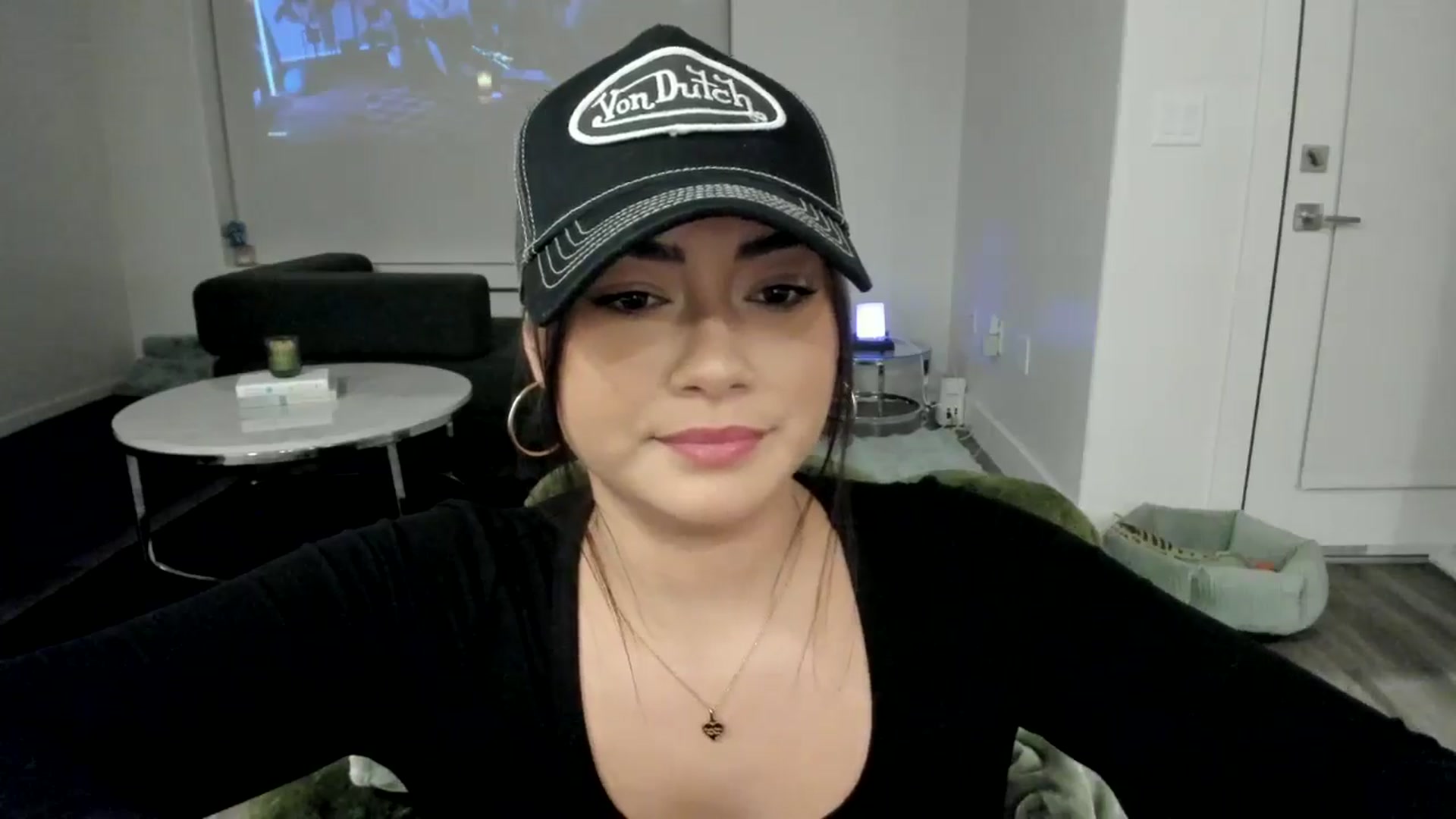 Gallery image thumbnail from YourGoddessLu's myfreecams stream on, 12/22/2025, 02:06 image 19 of 20