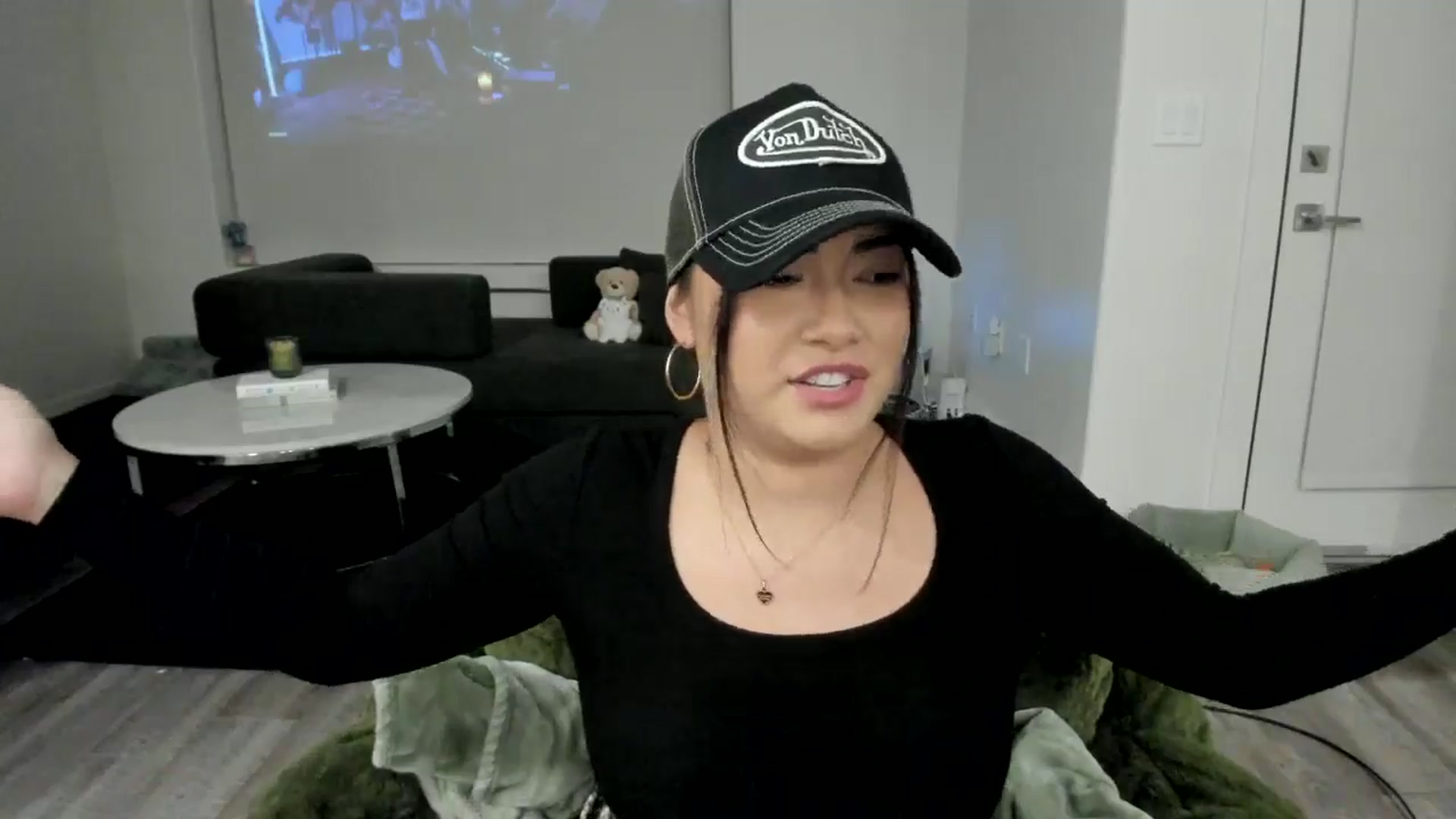 Gallery image thumbnail from YourGoddessLu's myfreecams stream on, 12/22/2025, 02:06 image 10 of 20