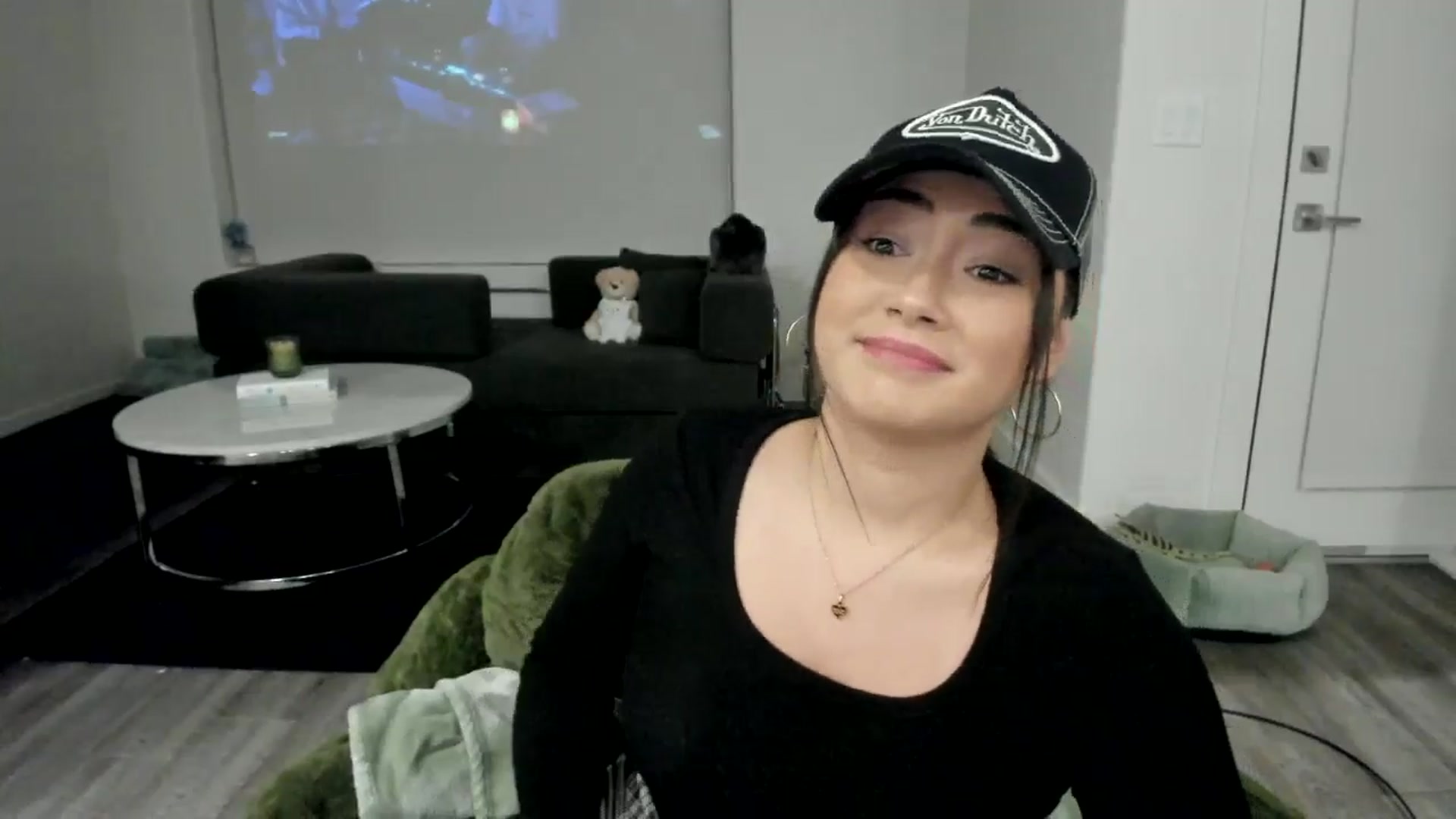 Gallery image thumbnail from YourGoddessLu's myfreecams stream on, 12/22/2025, 02:06 image 9 of 20