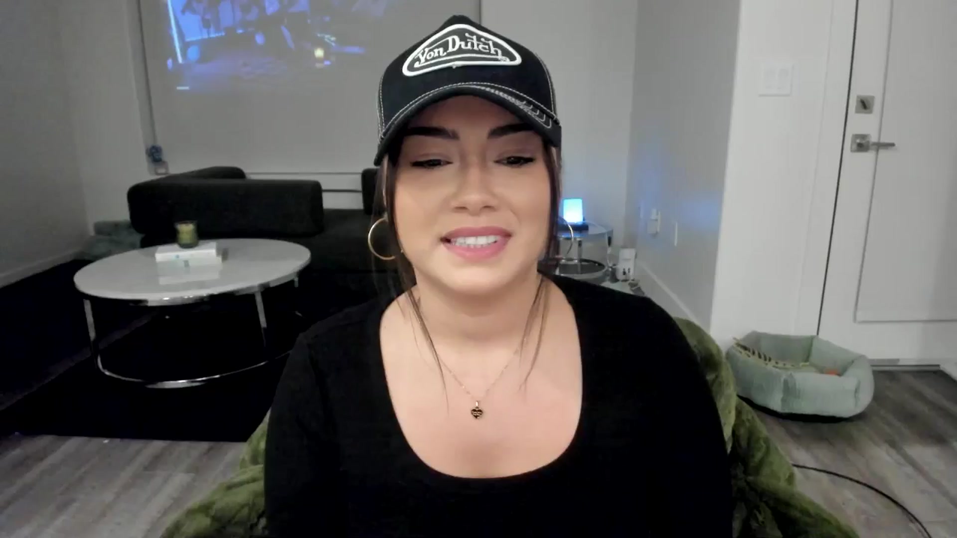 Gallery image thumbnail from YourGoddessLu's myfreecams stream on, 12/22/2025, 03:19 image 1 of 20