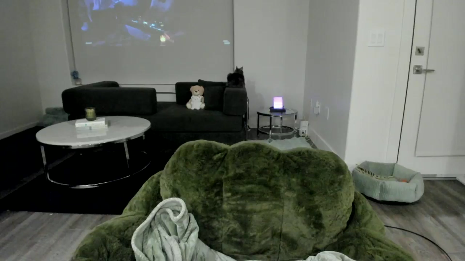 Gallery image thumbnail from YourGoddessLu's myfreecams stream on, 12/22/2025, 03:19 image 6 of 20