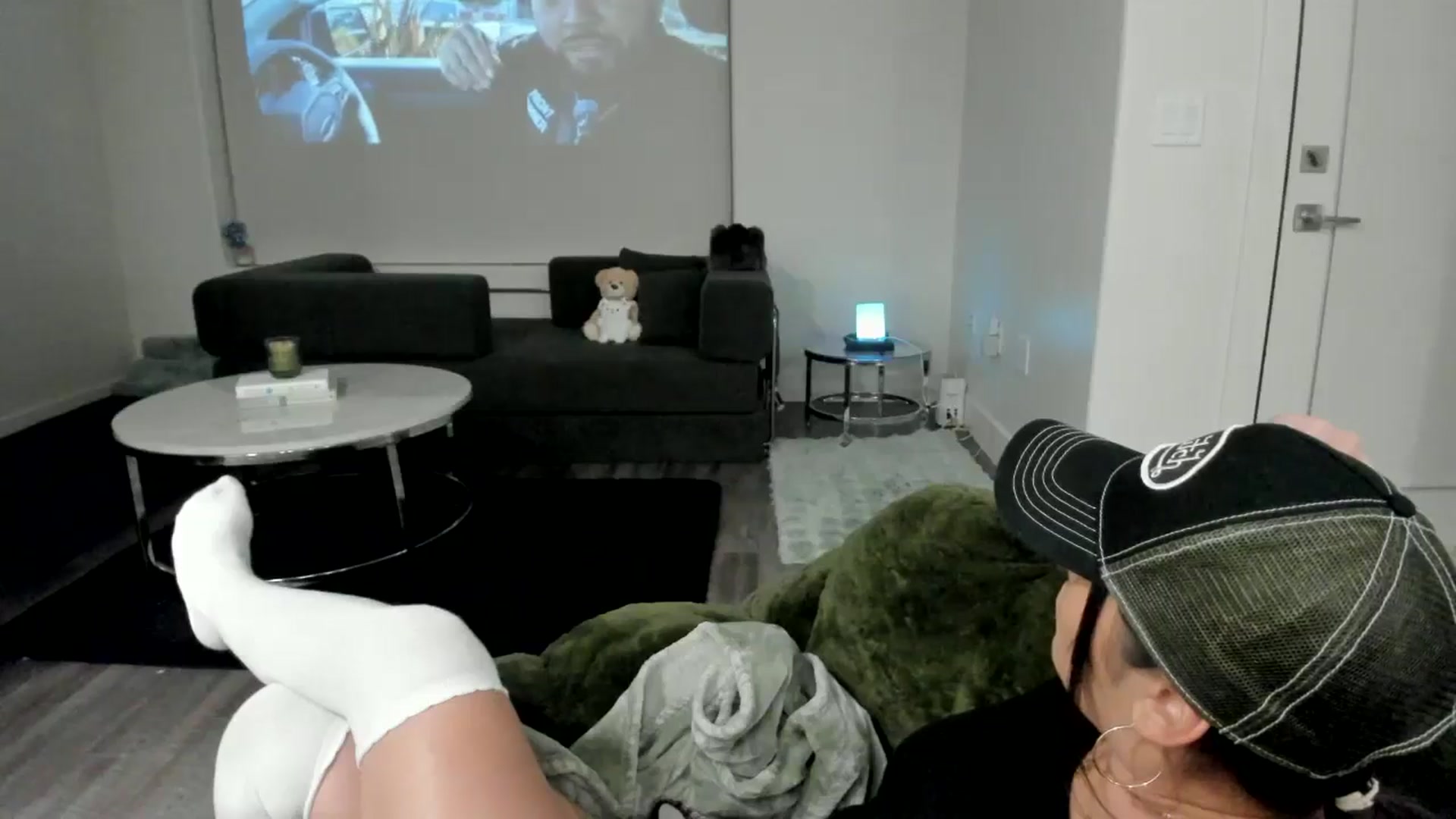 Gallery image thumbnail from YourGoddessLu's myfreecams stream on, 12/22/2025, 03:19 image 11 of 20