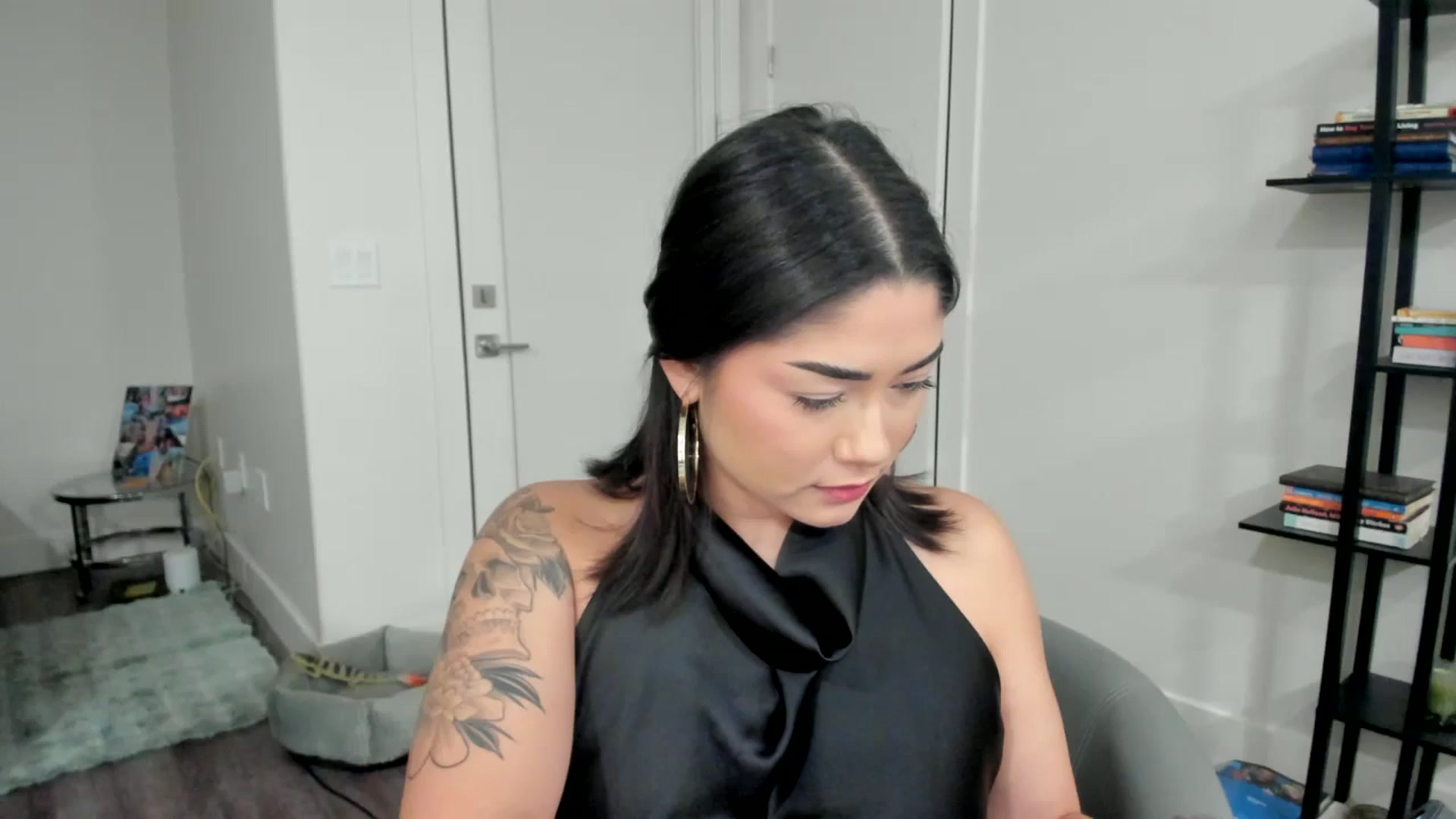 Gallery image thumbnail from YourGoddessLu's myfreecams stream on, 12/24/2025, 02:27 image 5 of 20