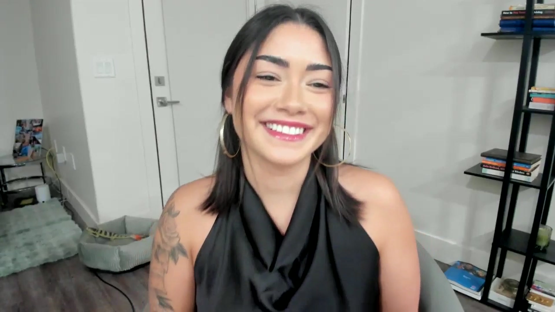 Gallery image thumbnail from YourGoddessLu's myfreecams stream on, 12/24/2025, 02:27 image 10 of 20