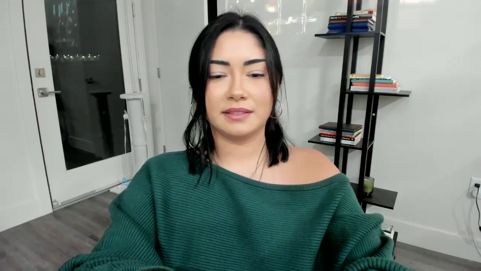 Gallery image thumbnail from YourGoddessLu's myfreecams stream on, 12/26/2025, 01:40 image 15 of 20