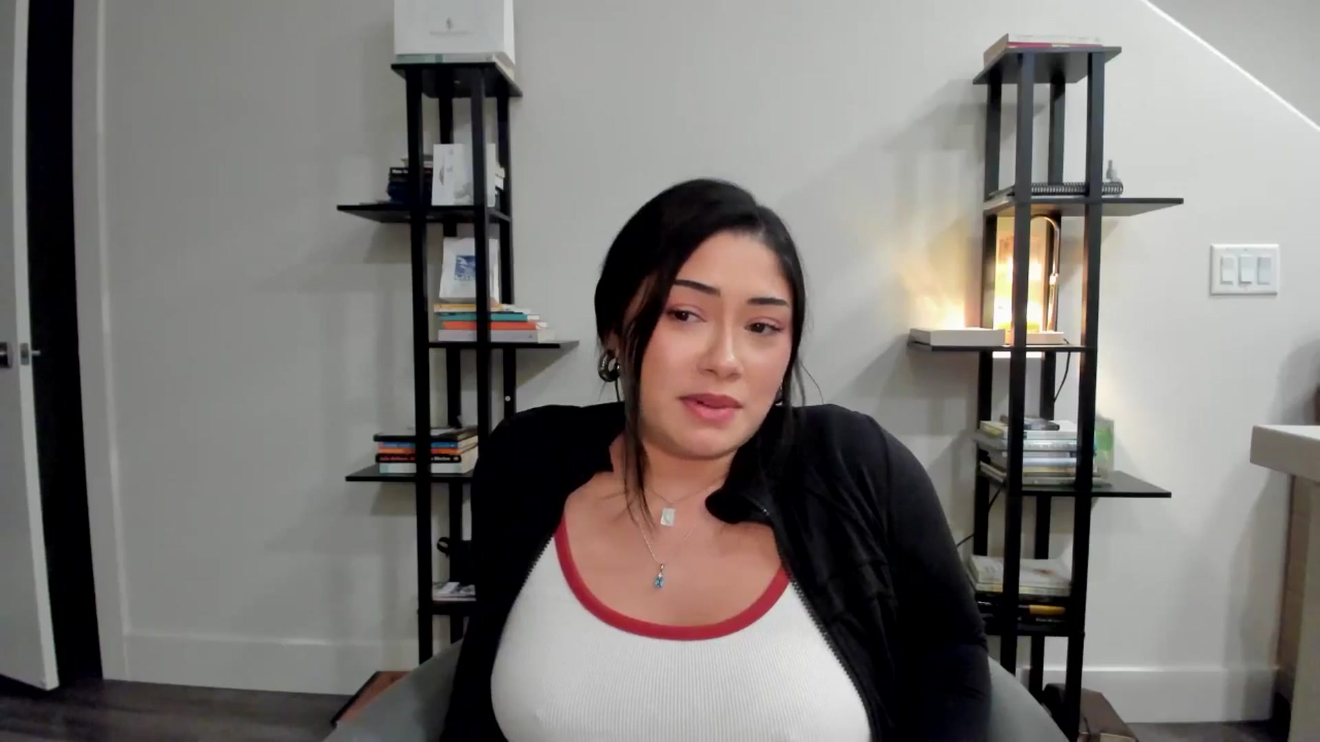 Gallery image thumbnail from YourGoddessLu's myfreecams stream on, 01/21/2026, 03:41 image 16 of 20