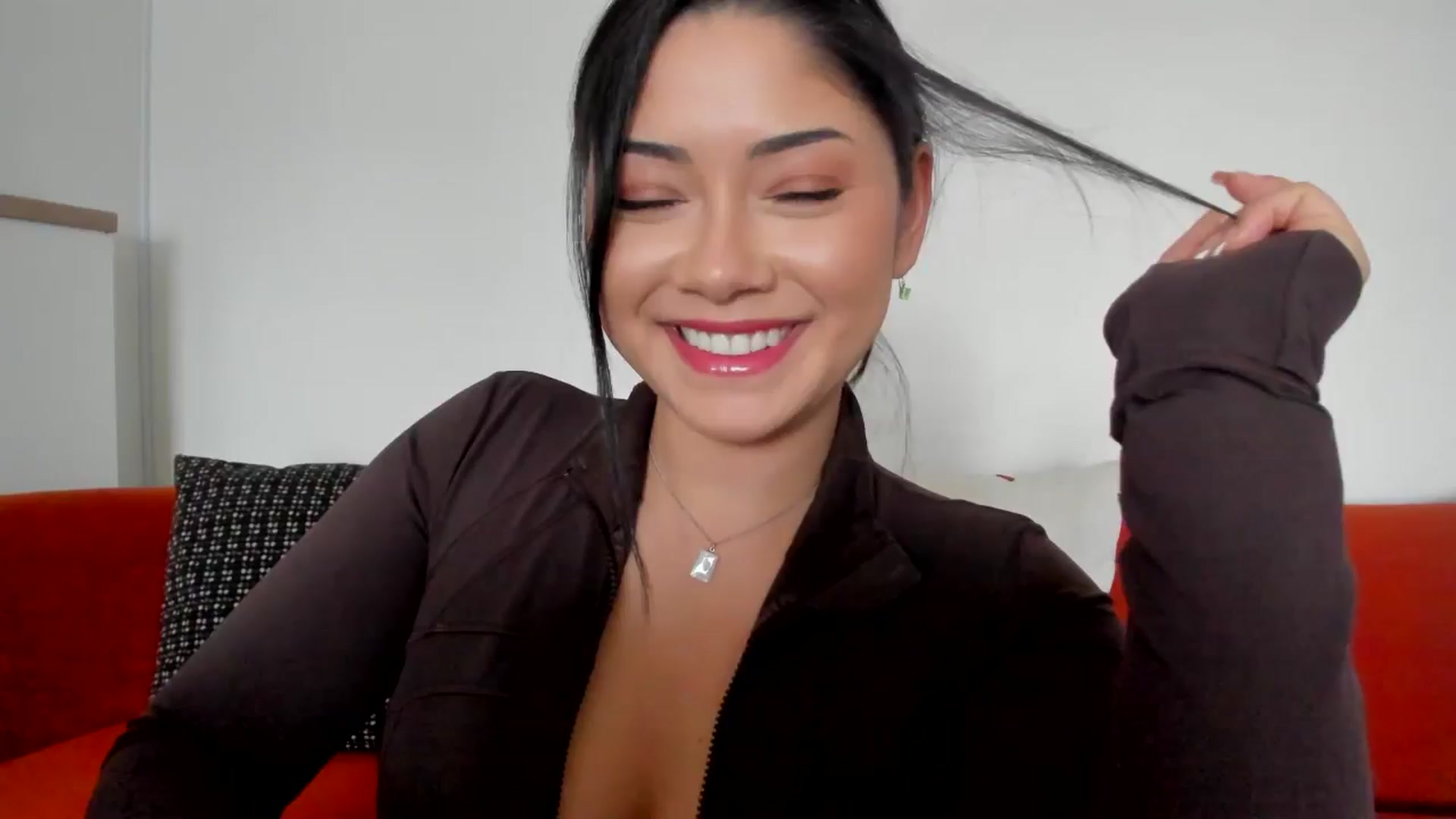 Gallery image thumbnail from YourGoddessLu's myfreecams stream on, 01/22/2026, 17:23 image 1 of 20