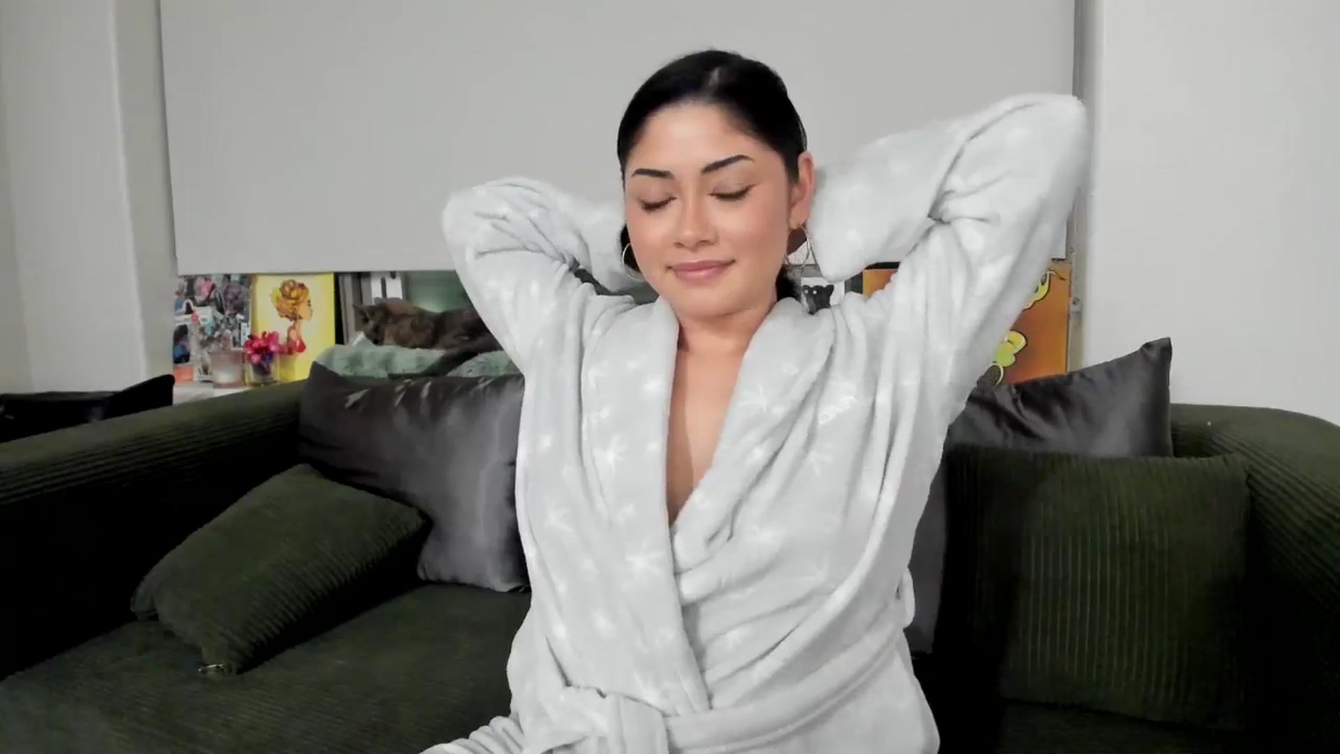 Gallery image thumbnail from YourGoddessLu's myfreecams stream on, 01/29/2026, 06:52 image 13 of 20