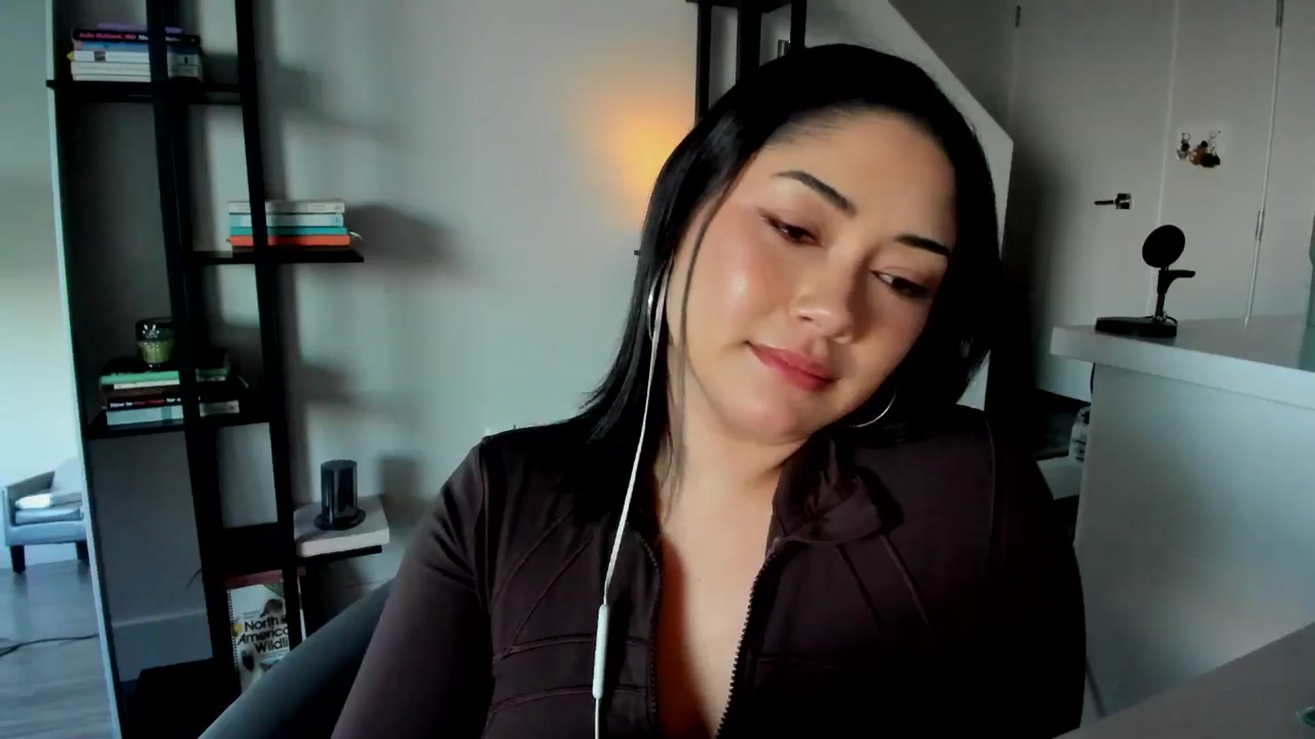 Gallery image thumbnail from YourGoddessLu's myfreecams stream on, 01/30/2026, 01:13 image 16 of 20