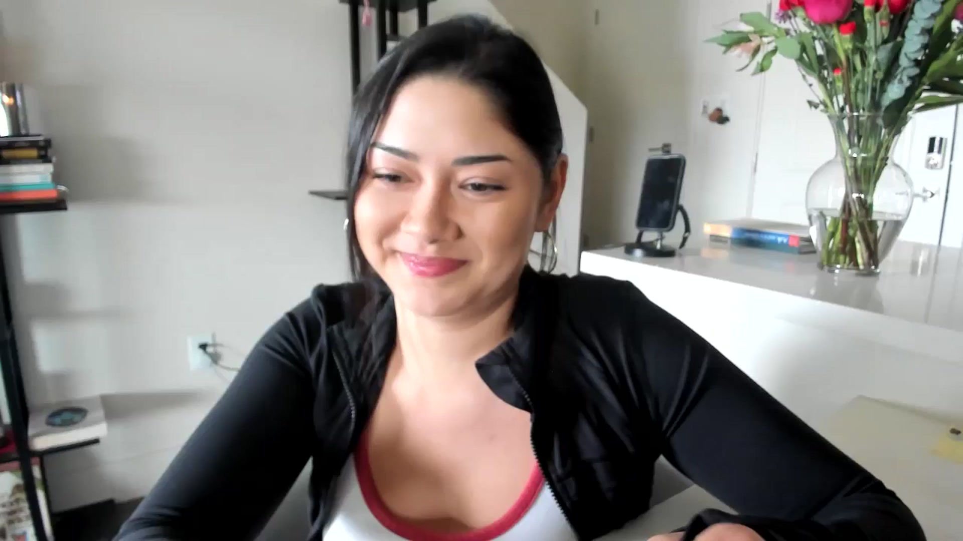 Gallery image thumbnail from YourGoddessLu's myfreecams stream on, 02/11/2026, 21:10 image 5 of 20