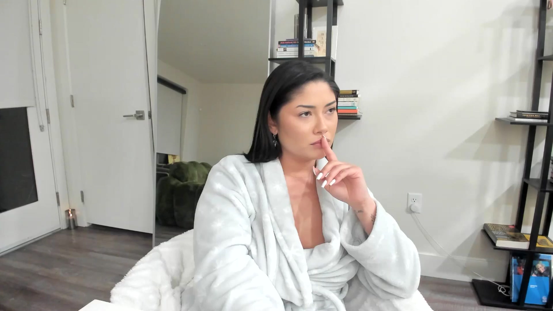 Gallery image thumbnail from YourGoddessLu's myfreecams stream on, 02/15/2026, 02:37 image 12 of 20