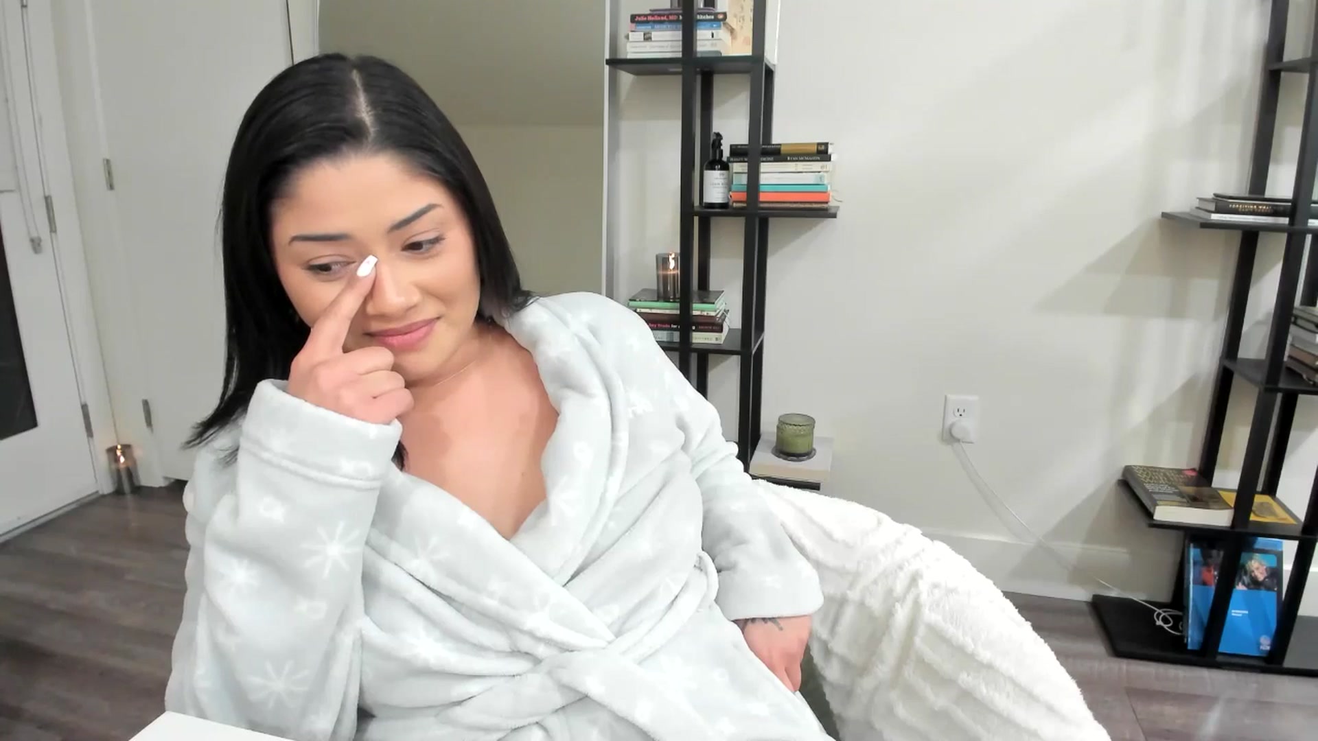 Gallery image thumbnail from YourGoddessLu's myfreecams stream on, 02/15/2026, 02:37 image 19 of 20