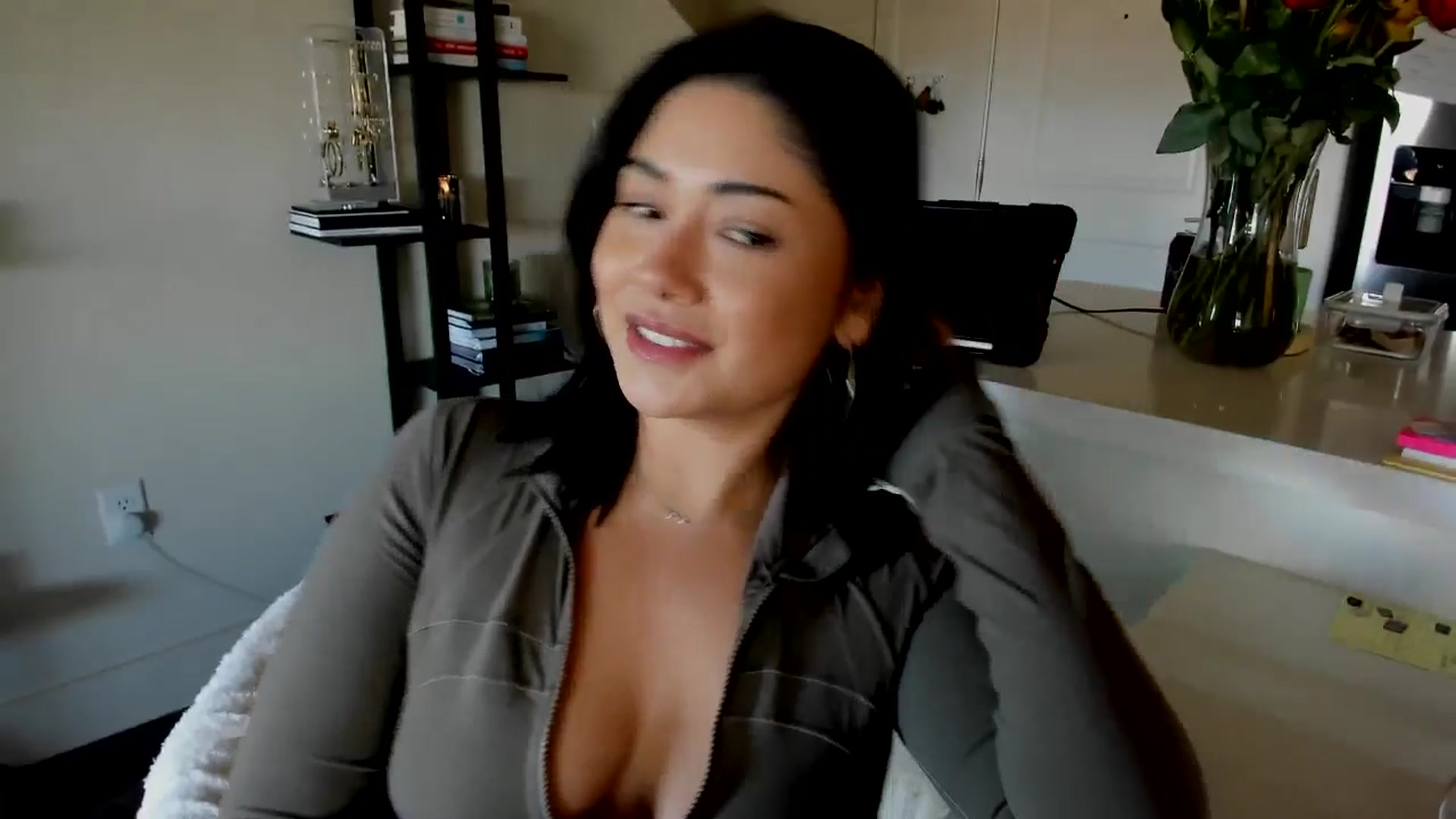 Gallery image thumbnail from YourGoddessLu's myfreecams stream on, 02/17/2026, 19:37 image 12 of 20