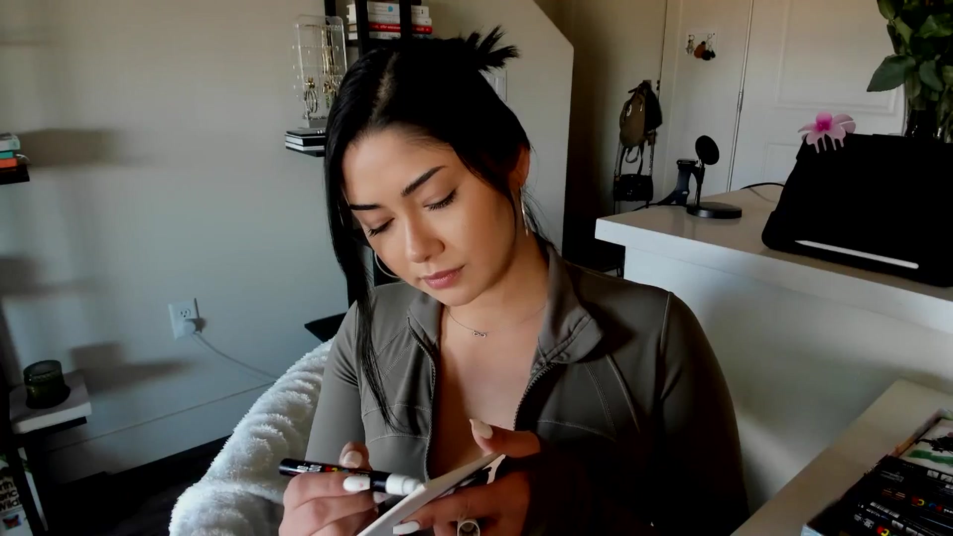 Gallery image thumbnail from YourGoddessLu's myfreecams stream on, 02/17/2026, 22:00 image 2 of 20
