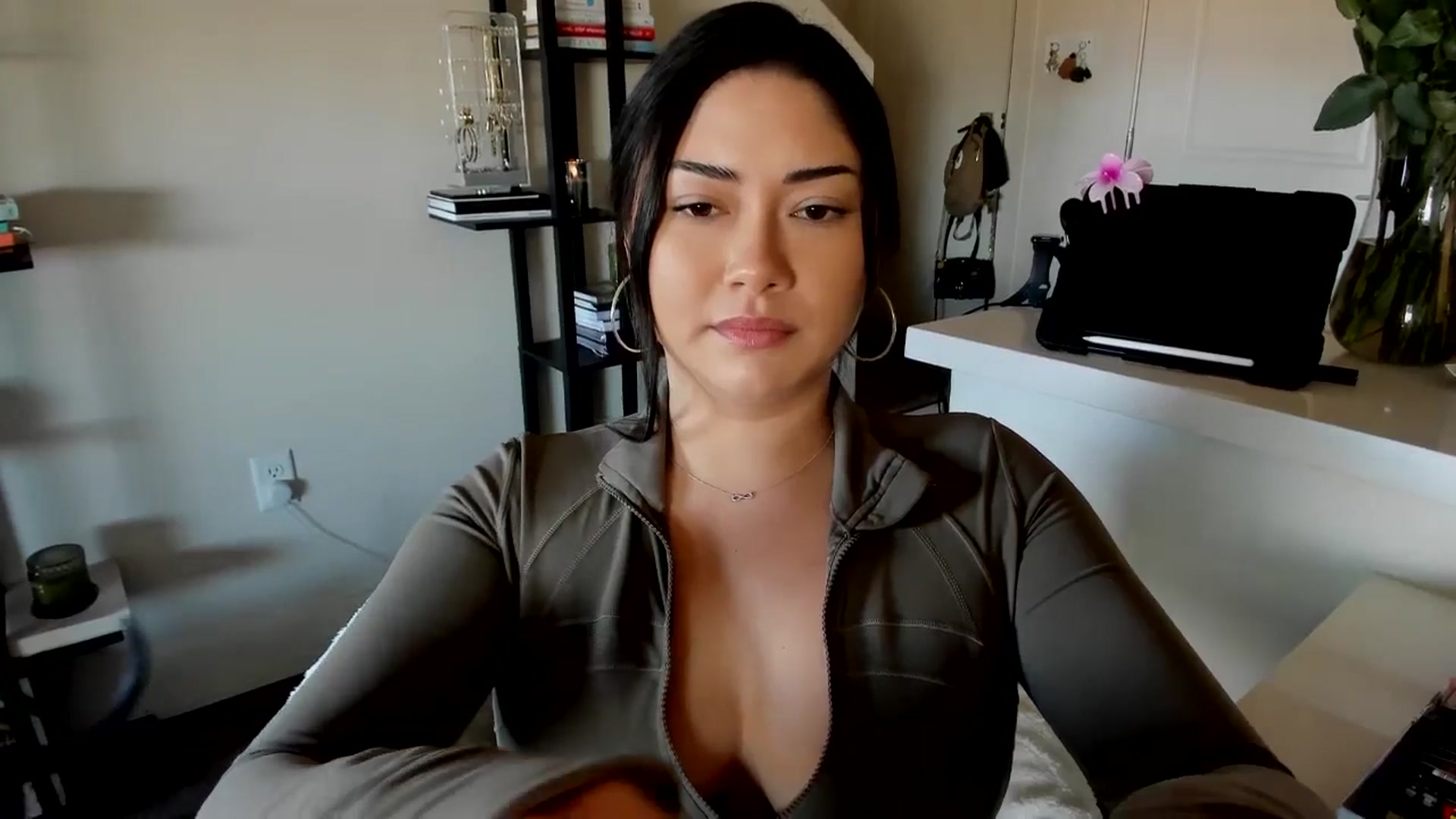 Gallery image thumbnail from YourGoddessLu's myfreecams stream on, 02/17/2026, 22:00 image 5 of 20