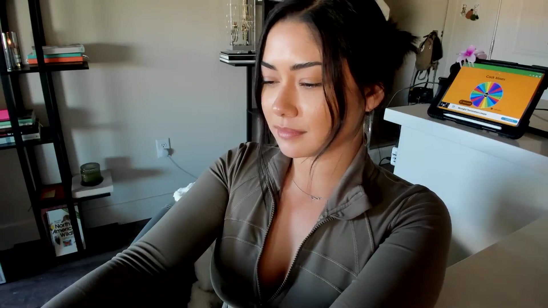 Gallery image thumbnail from YourGoddessLu's myfreecams stream on, 02/18/2026, 24:10 image 19 of 20