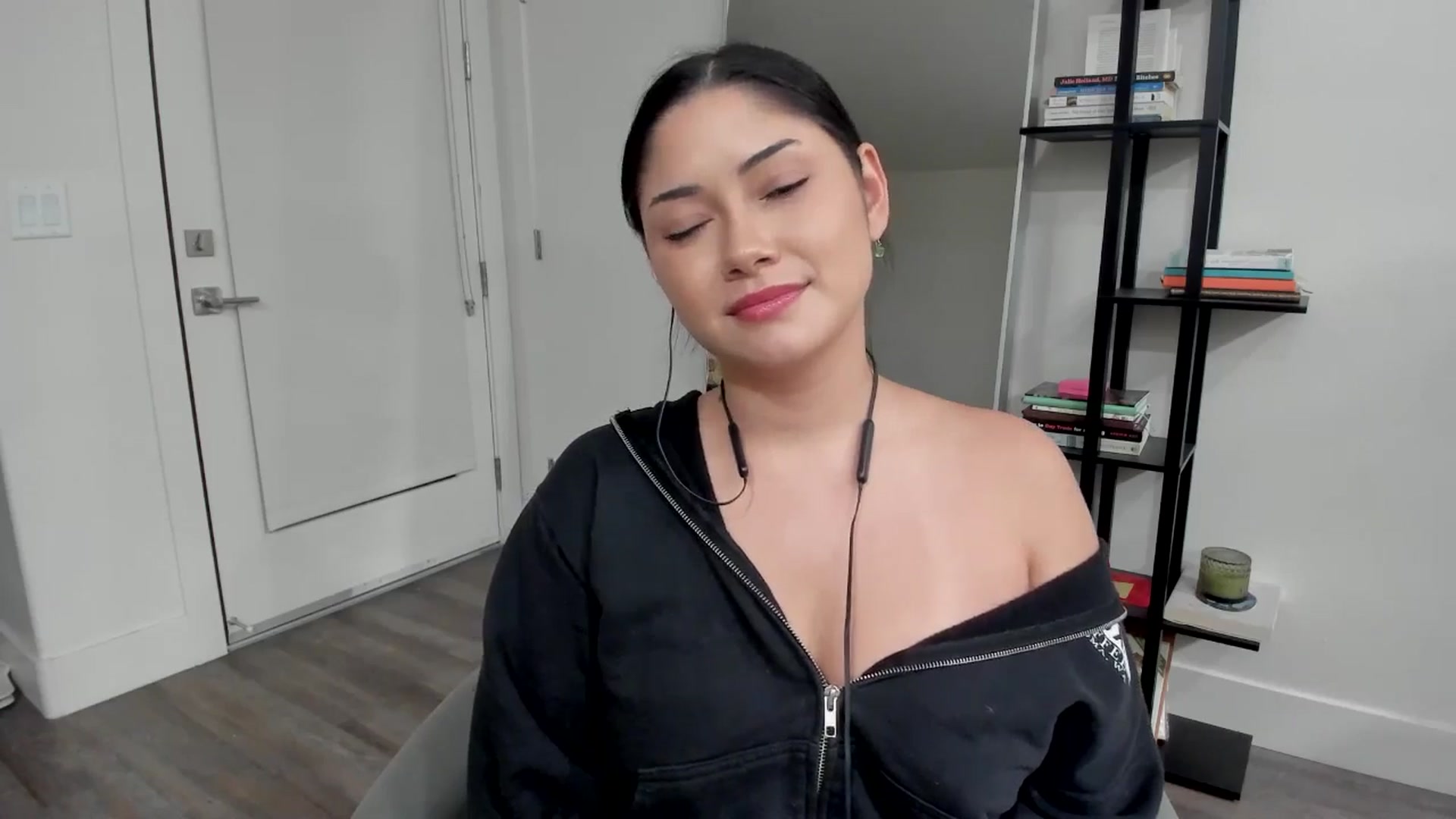 Gallery image thumbnail from YourGoddessLu's myfreecams stream on, 02/27/2026, 02:12 image 15 of 20