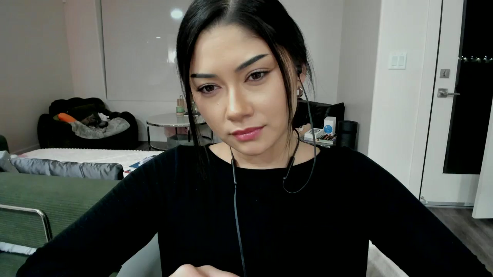 Gallery image thumbnail from YourGoddessLu's myfreecams stream on, 03/04/2026, 08:04 image 1 of 20