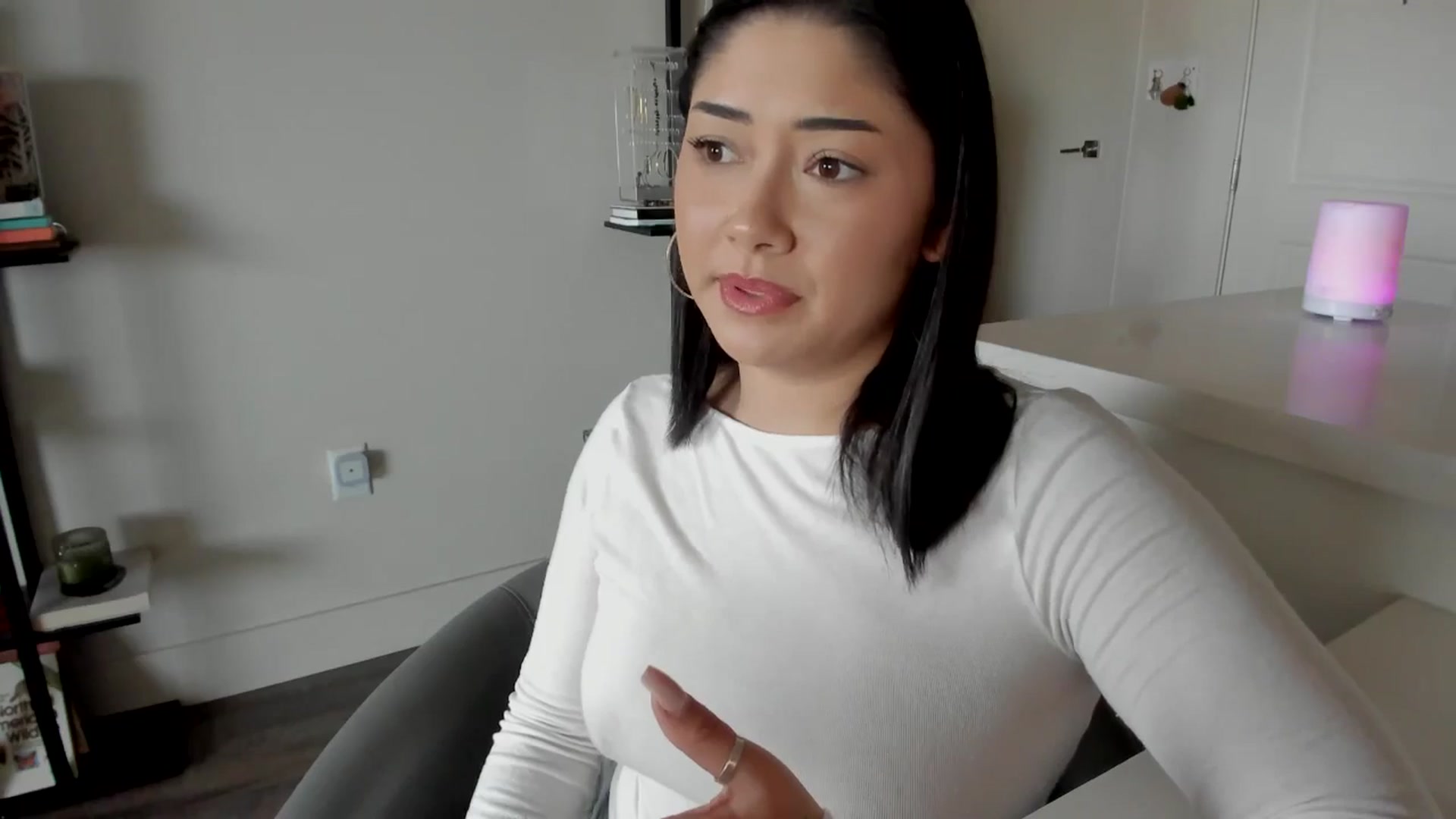 Gallery image thumbnail from YourGoddessLu's myfreecams stream on, 03/04/2026, 22:39 image 10 of 20