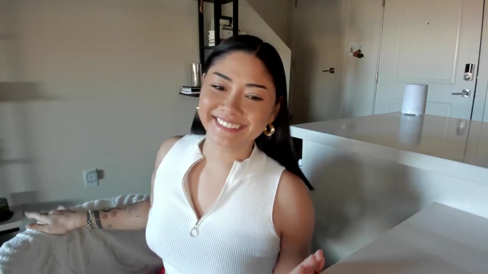 Gallery image thumbnail from YourGoddessLu's myfreecams stream on, 03/11/2026, 01:09 image 13 of 20
