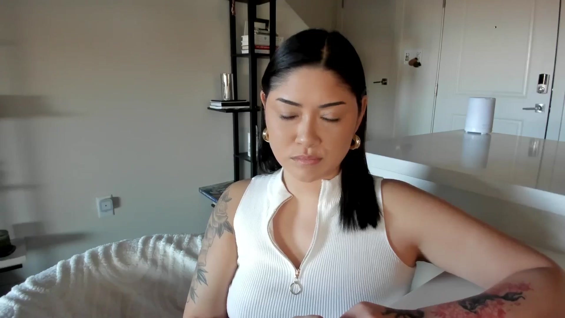 Gallery image thumbnail from YourGoddessLu's myfreecams stream on, 03/11/2026, 01:09 image 11 of 20