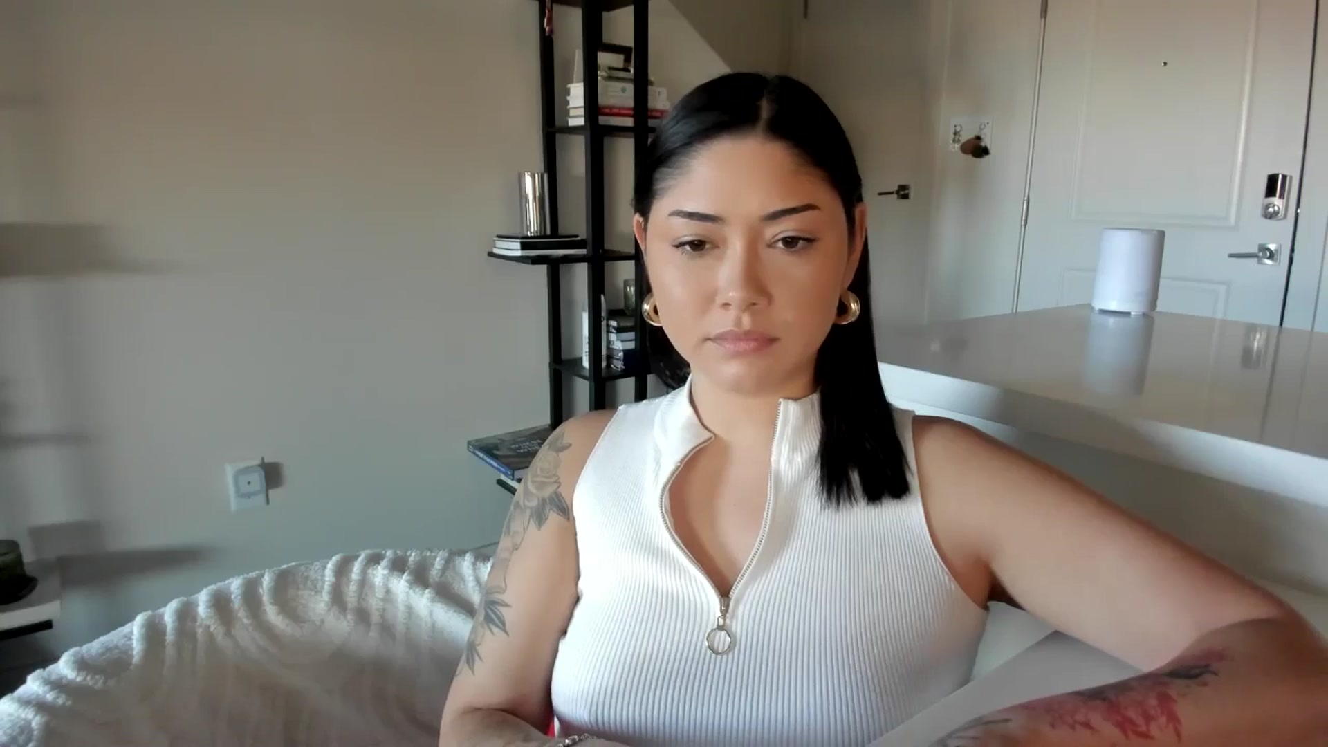 Gallery image thumbnail from YourGoddessLu's myfreecams stream on, 03/11/2026, 01:09 image 10 of 20