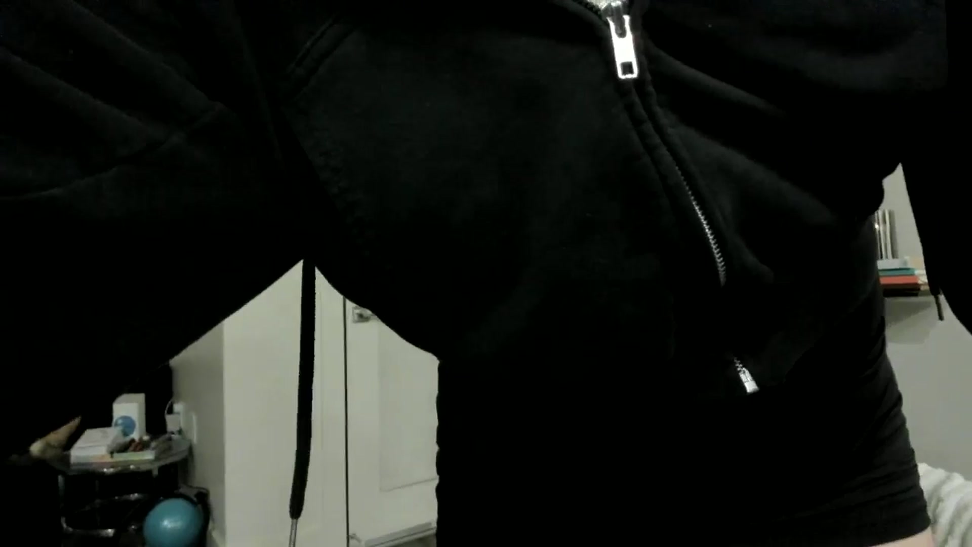 Gallery image thumbnail from YourGoddessLu's myfreecams stream on, 03/16/2026, 02:24 image 18 of 20