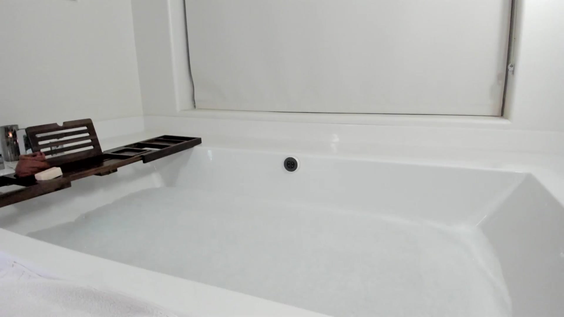 Gallery image thumbnail from YourGoddessLu's myfreecams stream on, 03/16/2026, 03:28 image 13 of 20
