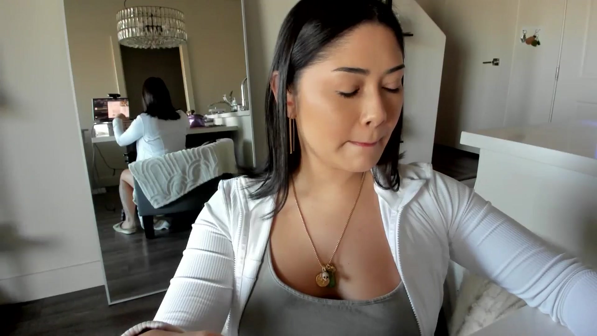 Gallery image thumbnail from YourGoddessLu's myfreecams stream on, 03/18/2026, 01:19 image 4 of 20