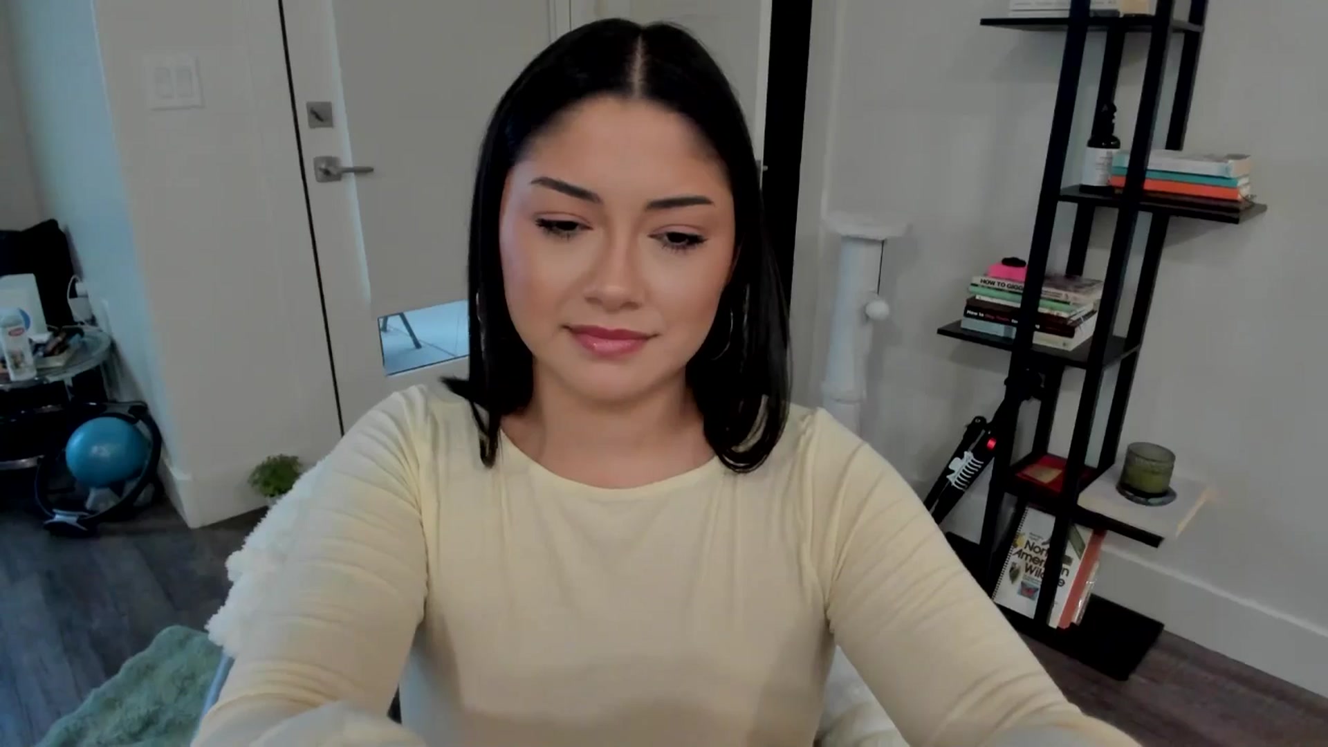 Gallery image thumbnail from YourGoddessLu's myfreecams stream on, 04/01/2026, 01:58 image 7 of 20