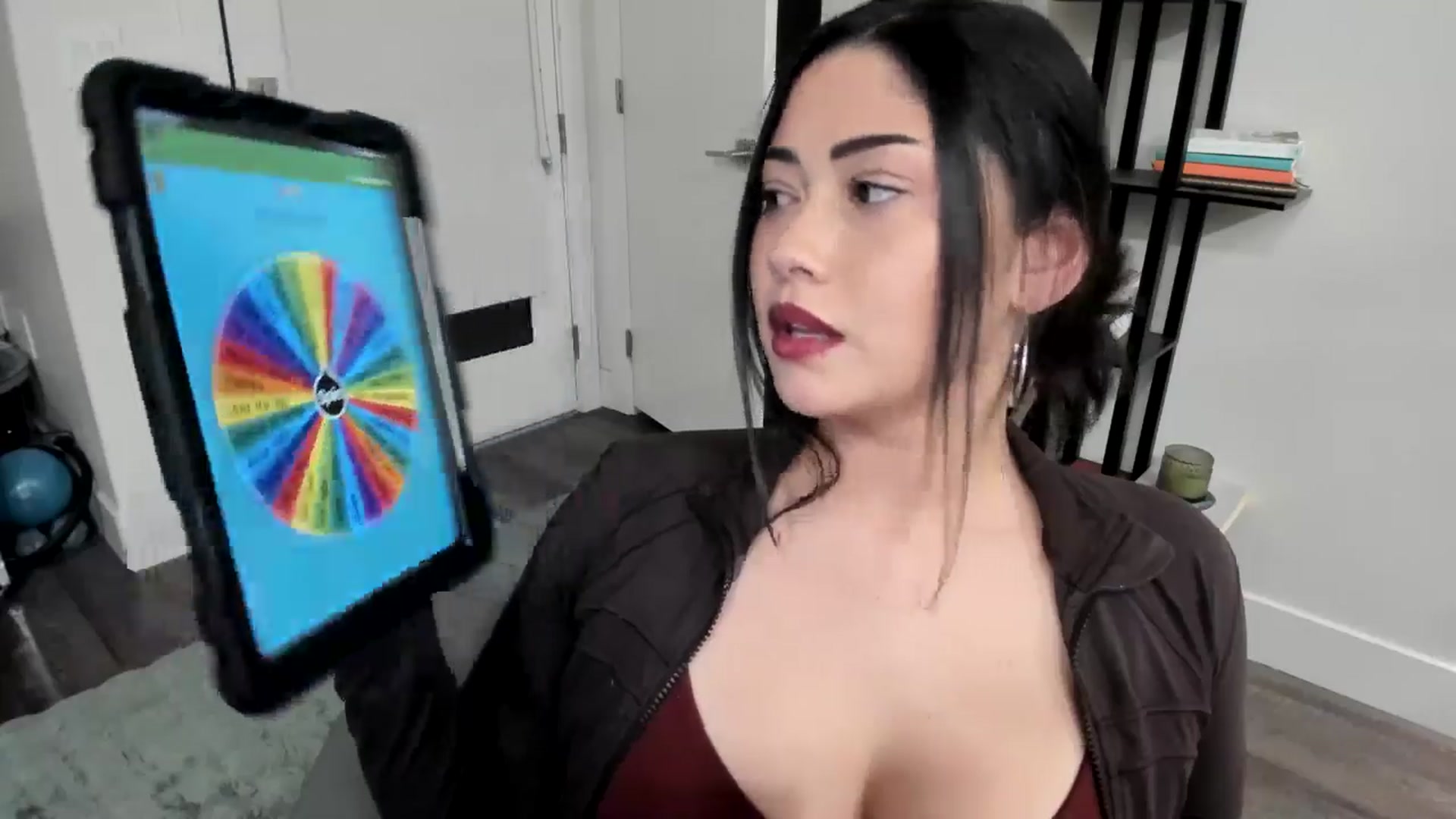 Gallery image thumbnail from YourGoddessLu's myfreecams stream on, 04/04/2026, 07:20 image 2 of 20