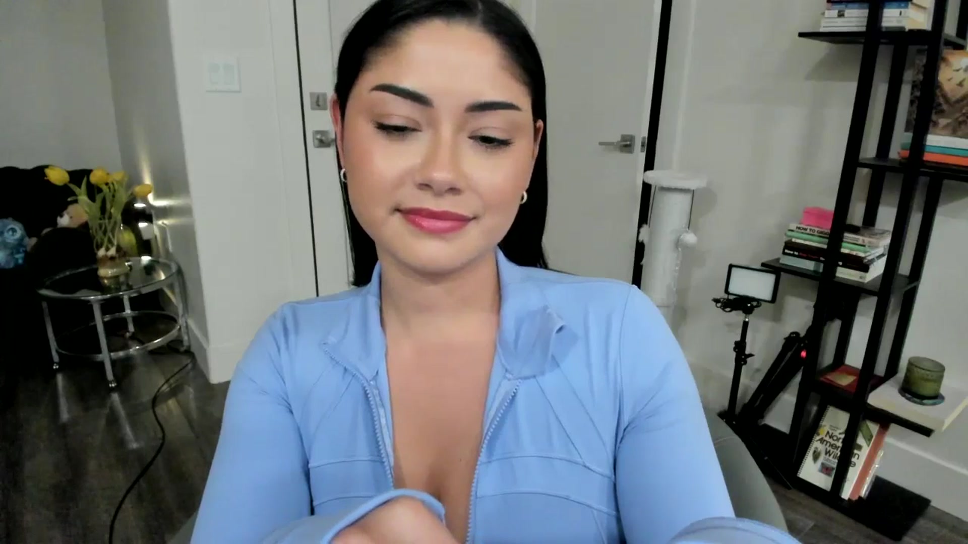 Gallery image thumbnail from YourGoddessLu's myfreecams stream on, 04/11/2026, 06:06 image 16 of 20