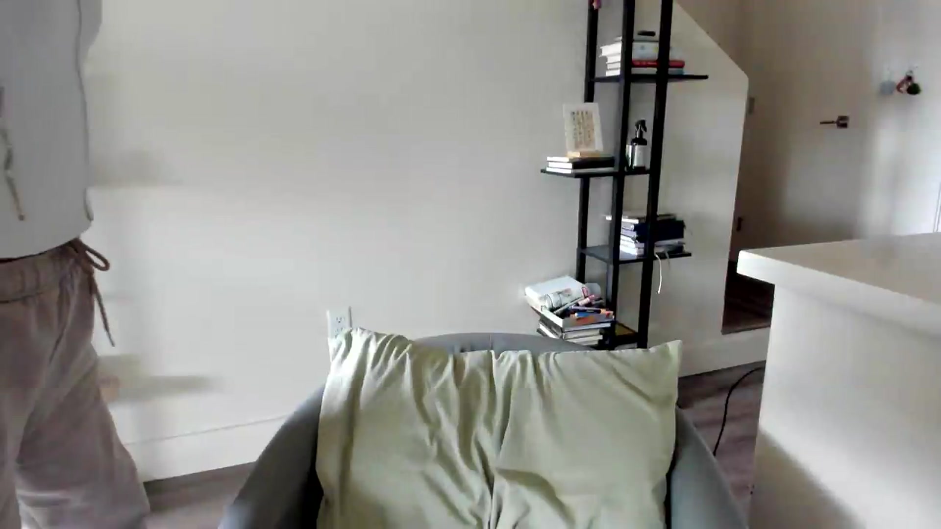 Gallery image thumbnail from YourGoddessLu's myfreecams stream on, 04/25/2026, 18:30 image 10 of 20