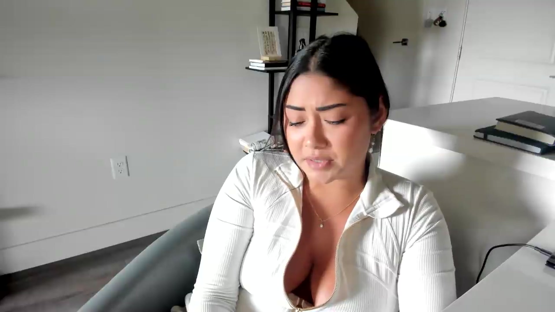 Gallery image thumbnail from YourGoddessLu's myfreecams stream on, 04/25/2026, 19:35 image 13 of 20