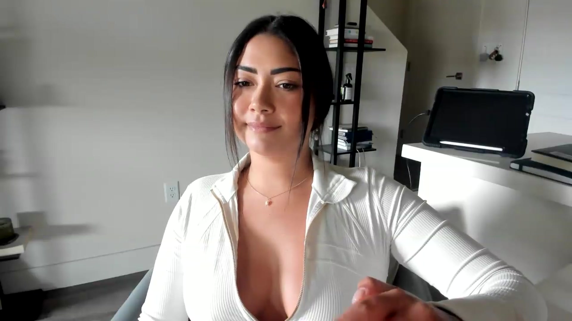 Gallery image thumbnail from YourGoddessLu's myfreecams stream on, 04/25/2026, 22:07 image 2 of 20
