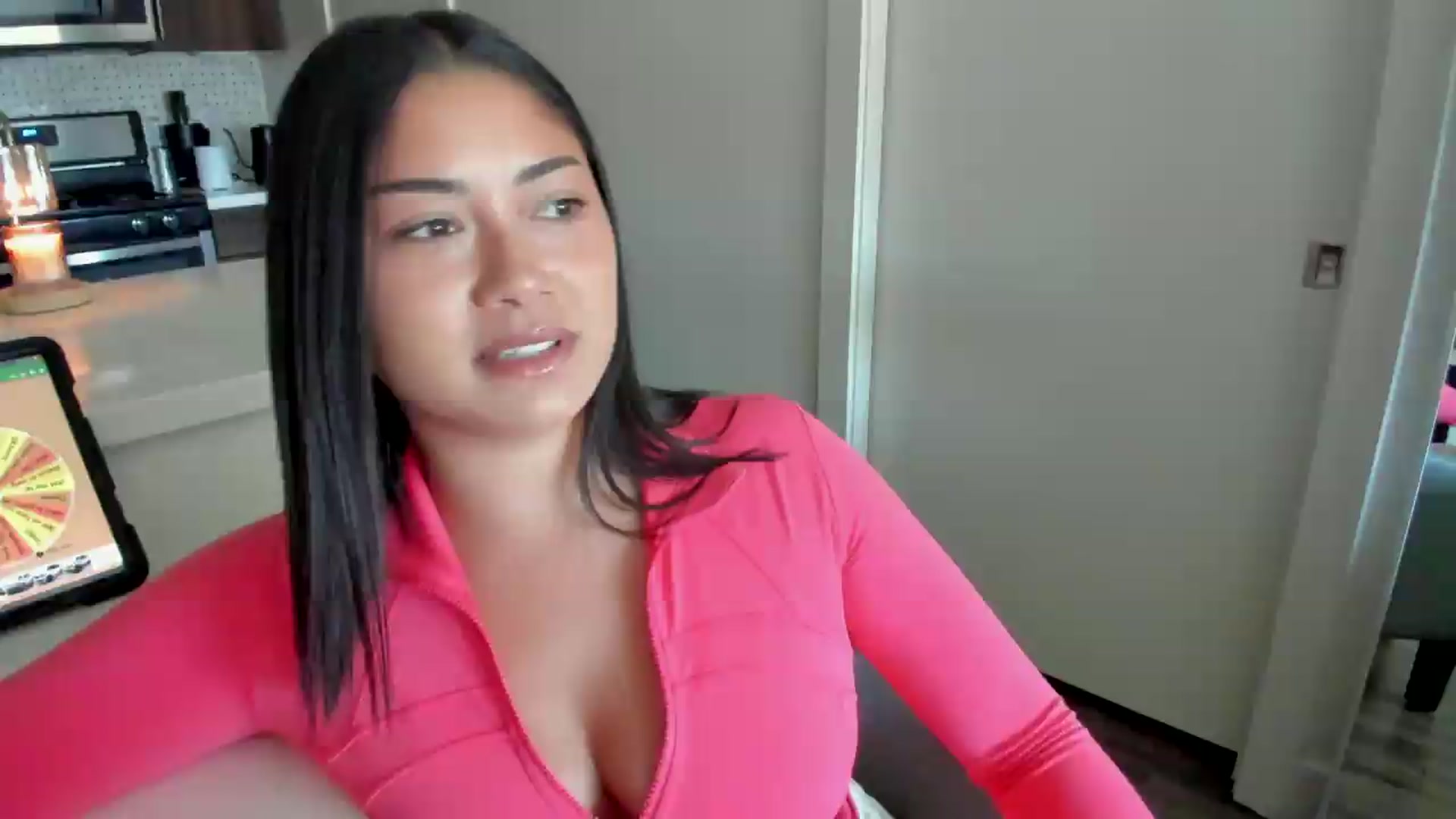 Gallery image thumbnail from YourGoddessLu's myfreecams stream on, 04/27/2026, 19:36 image 4 of 20