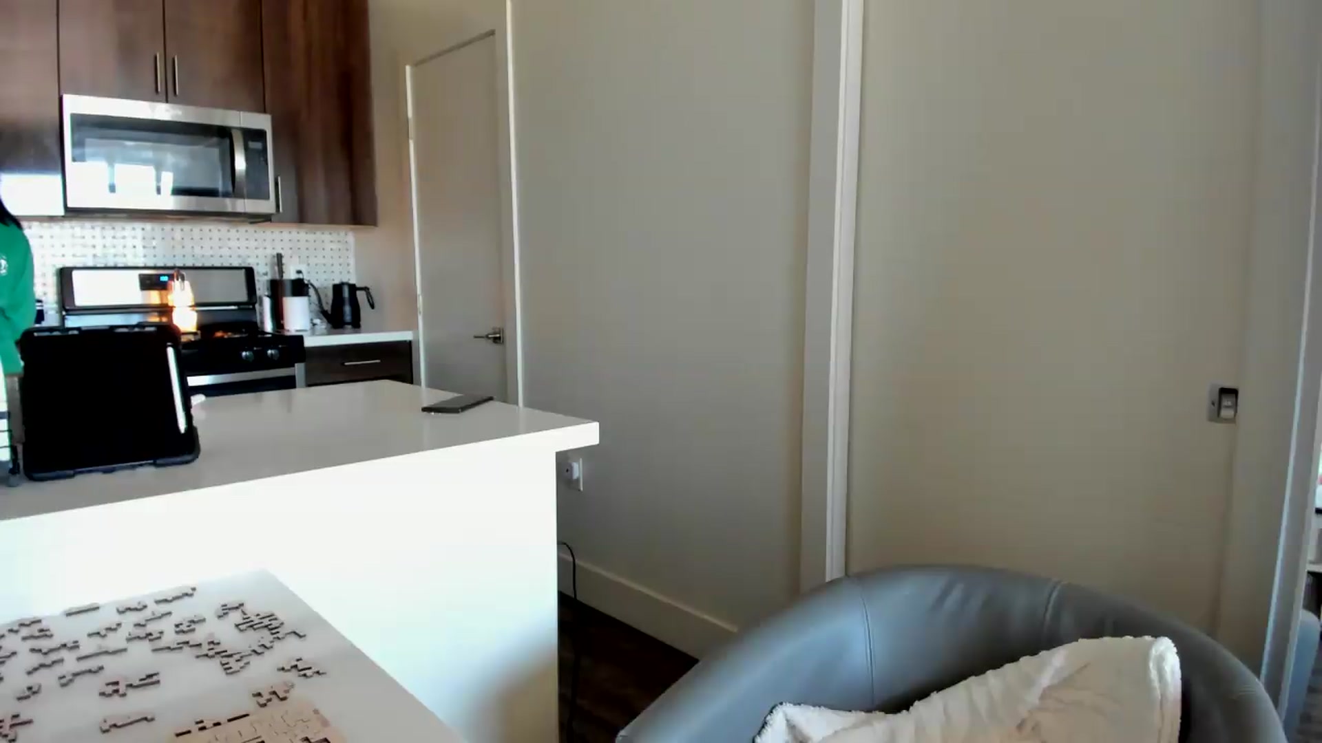 Gallery image thumbnail from YourGoddessLu's myfreecams stream on, 04/28/2026, 22:39 image 9 of 20